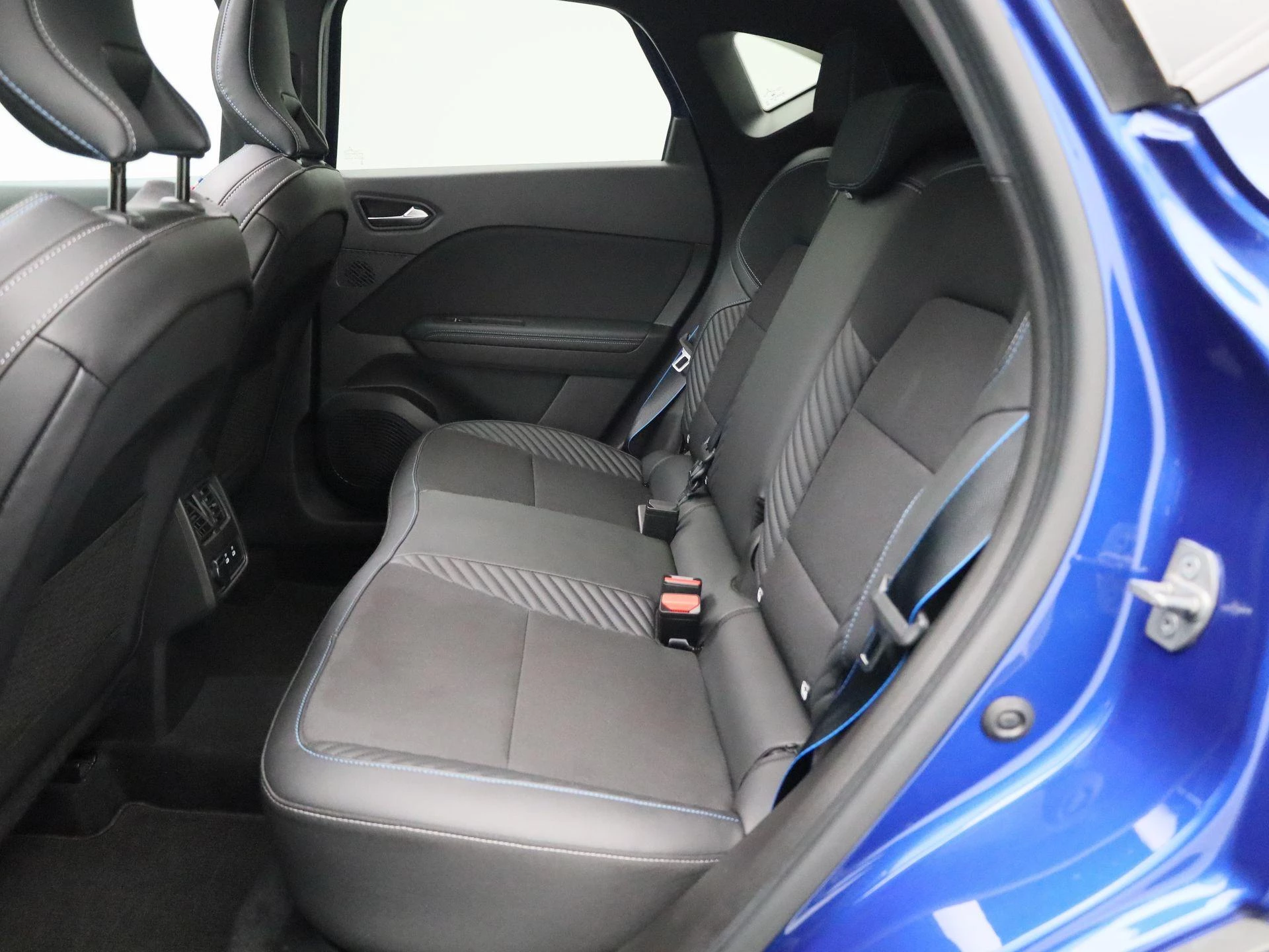 Renault-Captur-image-8