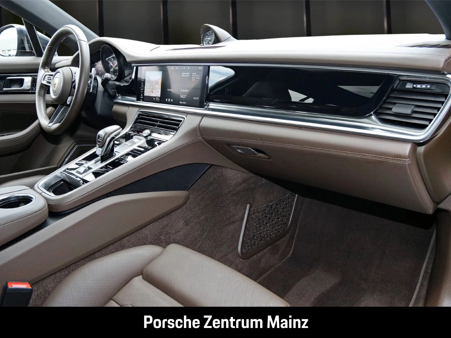 Porsche Panamera 4S E-Hybrid Sport Turismo Soft-Close -