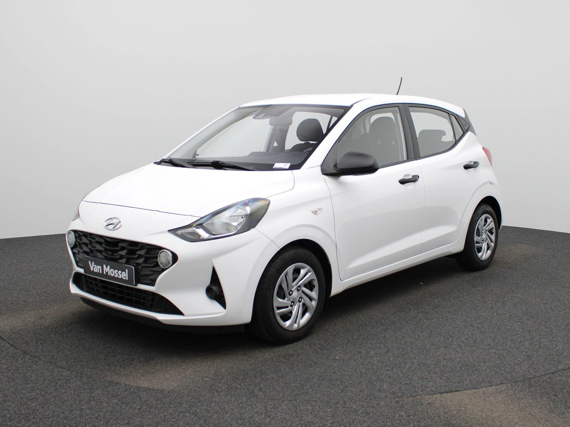 Hyundai-i10-image-0