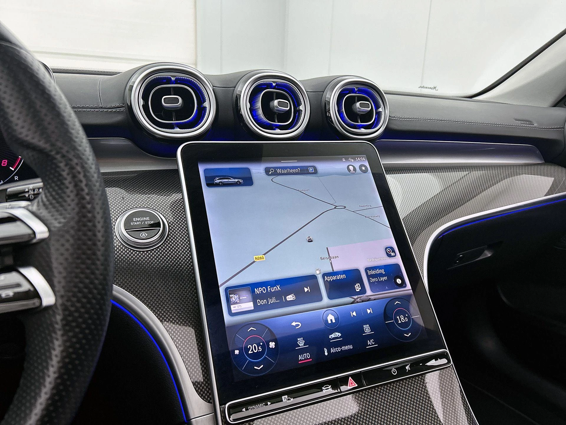 Mercedes-Benz-C-Klasse-image-28