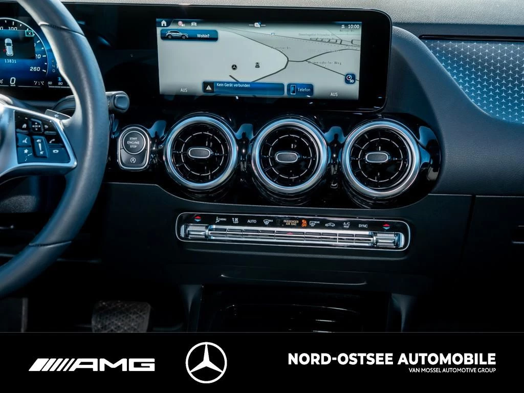 Mercedes-Benz-GLA-image-8