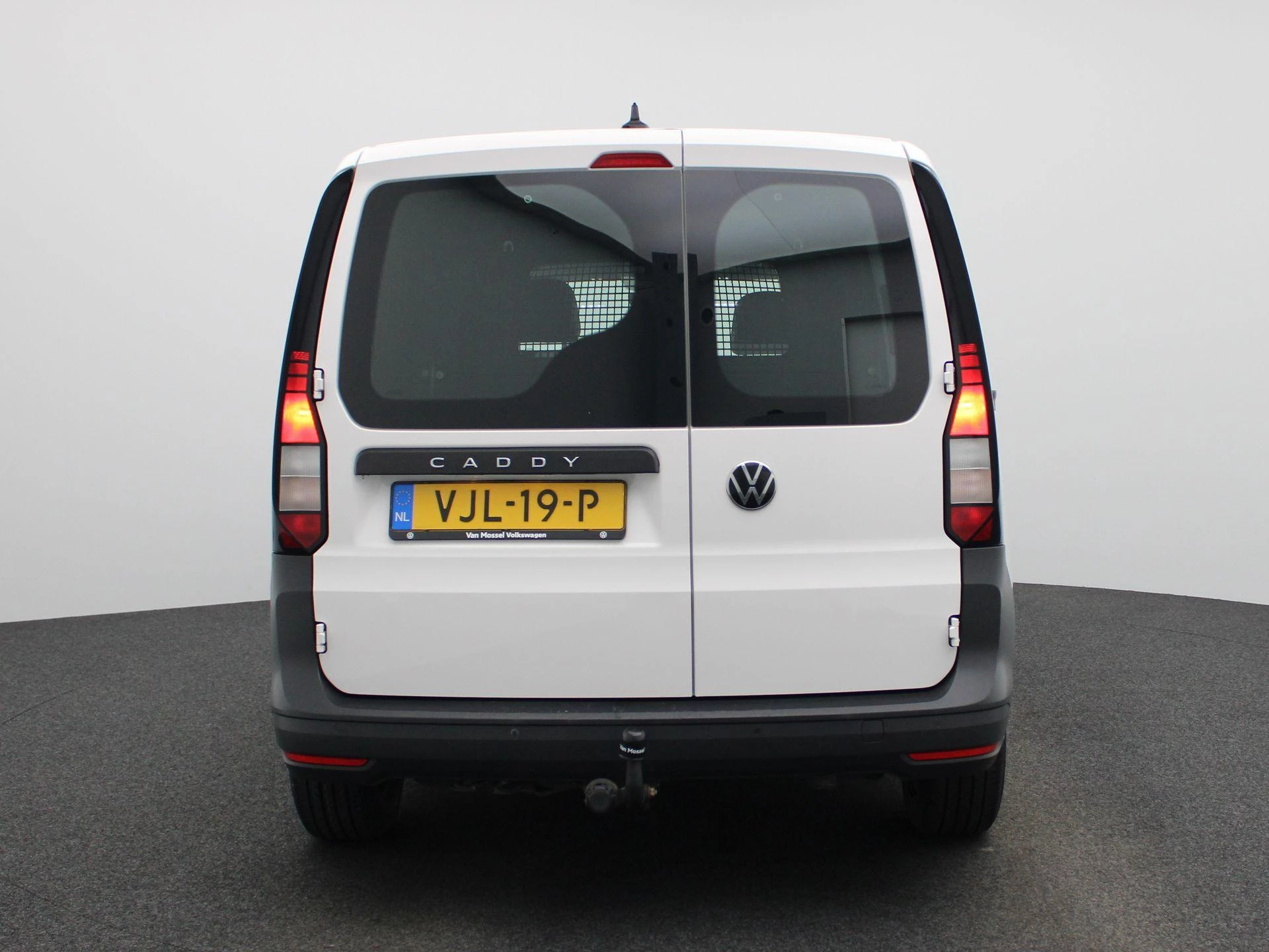 Volkswagen-Caddy-image-4