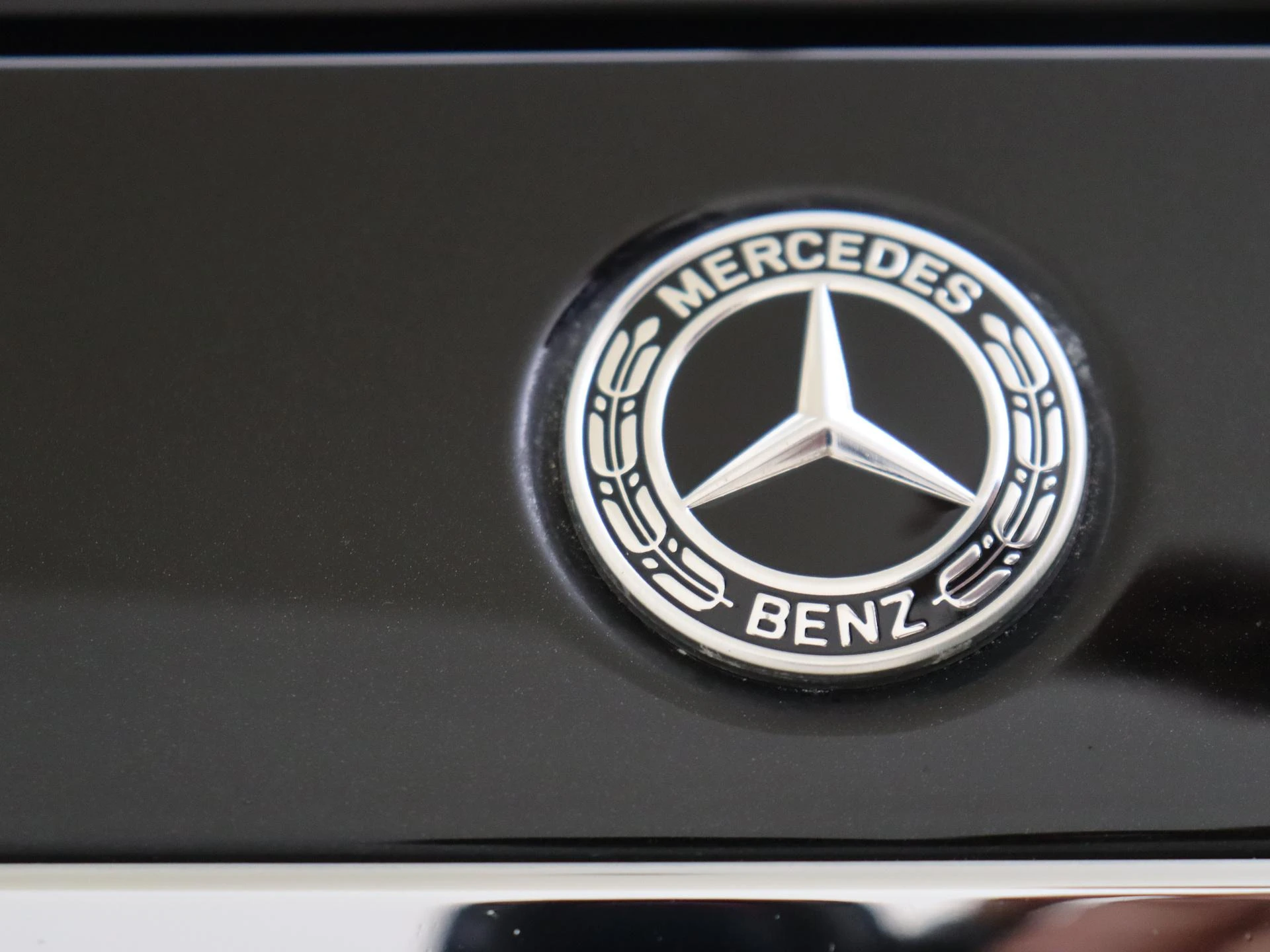 Mercedes-Benz-S-Klasse-image-29