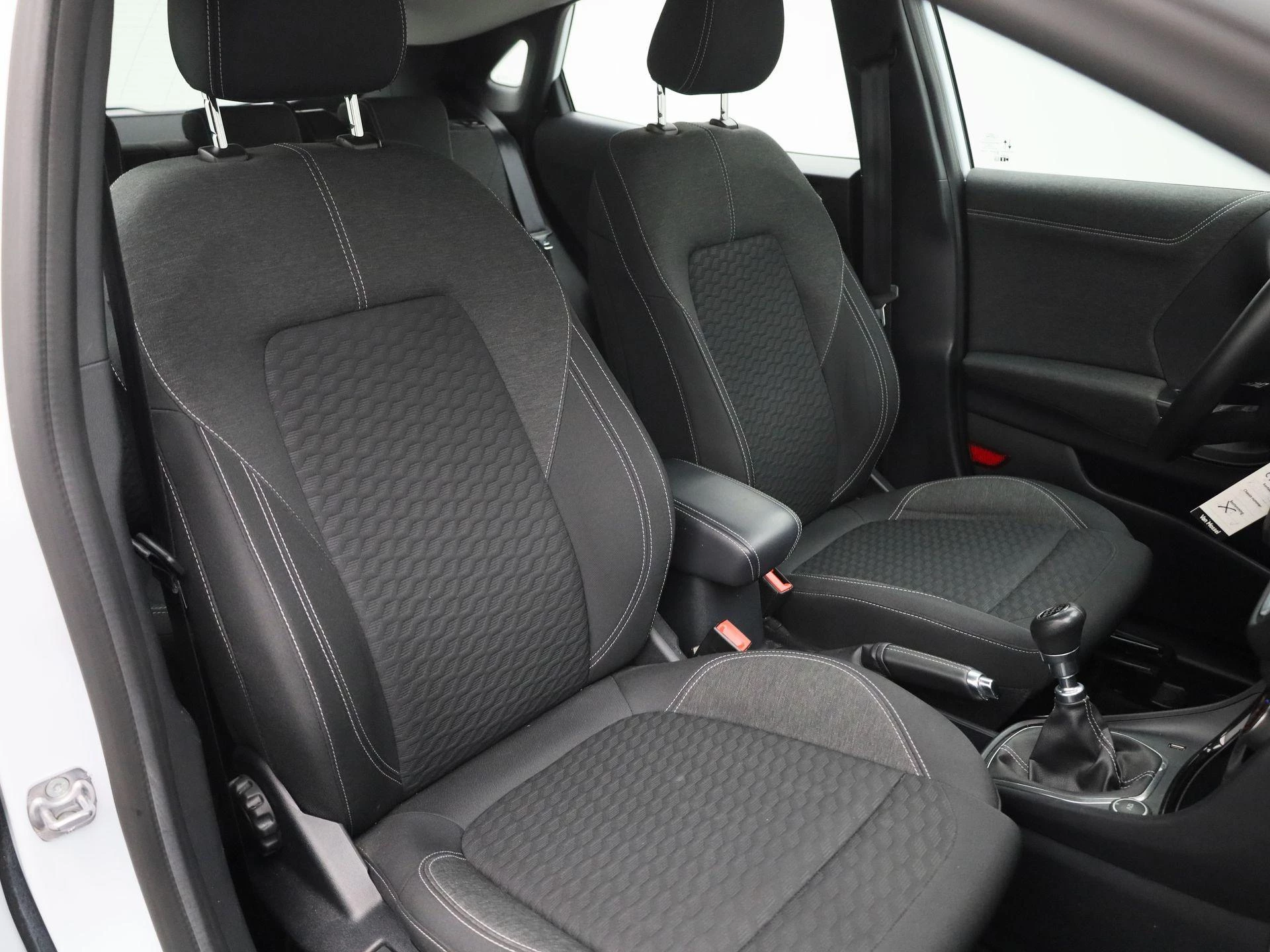 Ford Puma 1.0 EcoBoost Hybrid Titanium