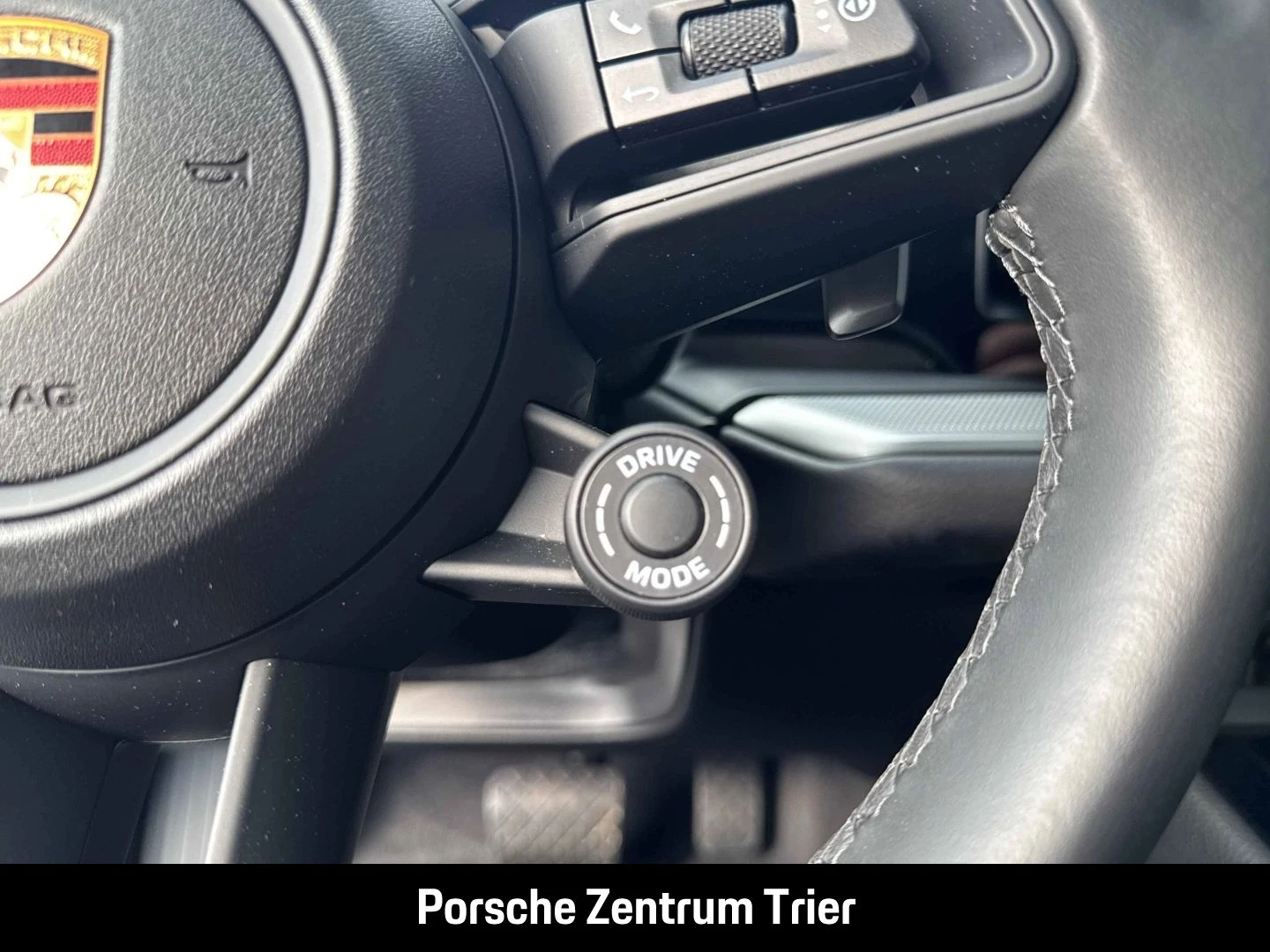 Porsche-Cayenne-image-18