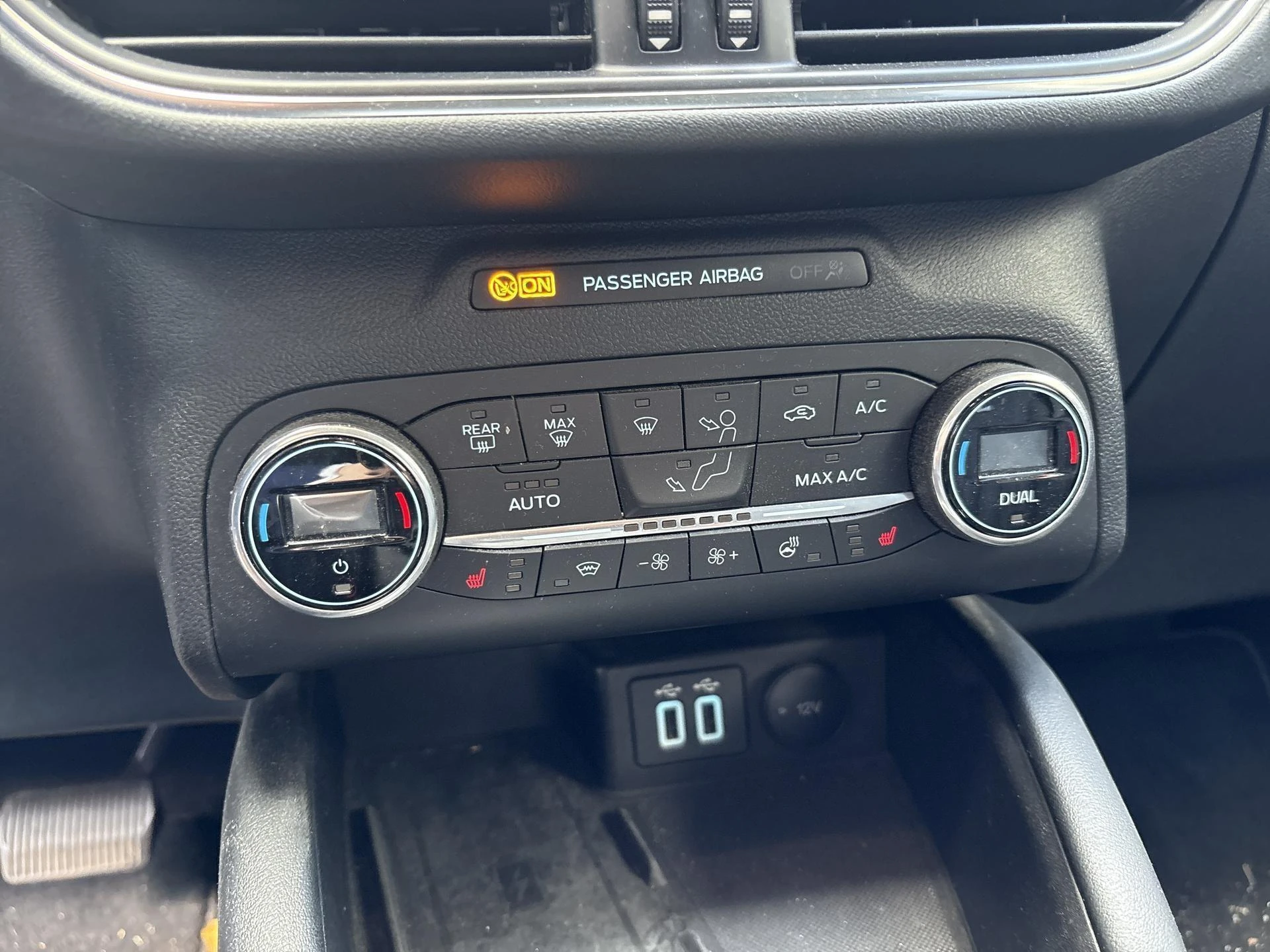 Ford-Kuga-image-16
