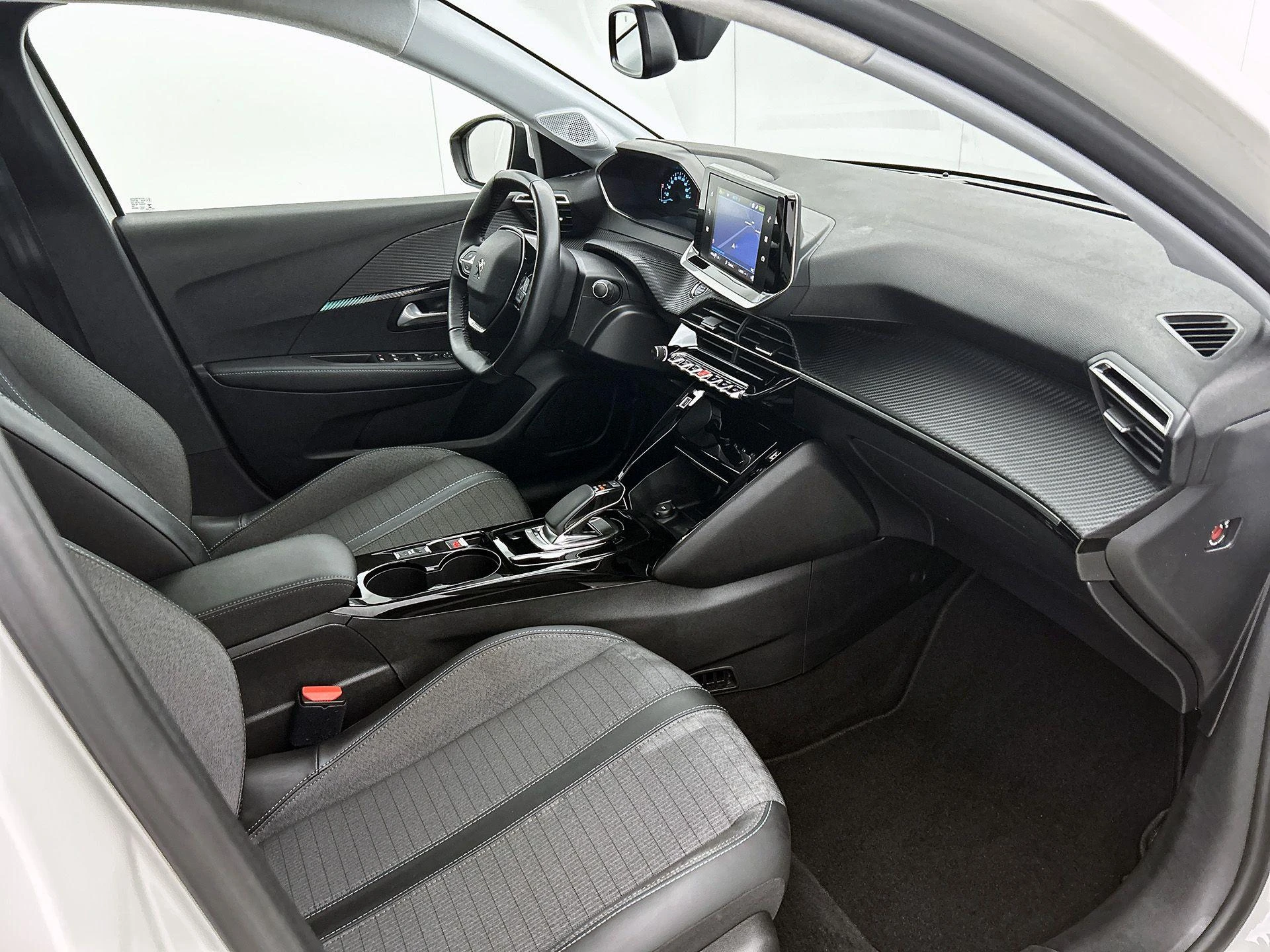 Peugeot e-208 EV Allure 50 kWh