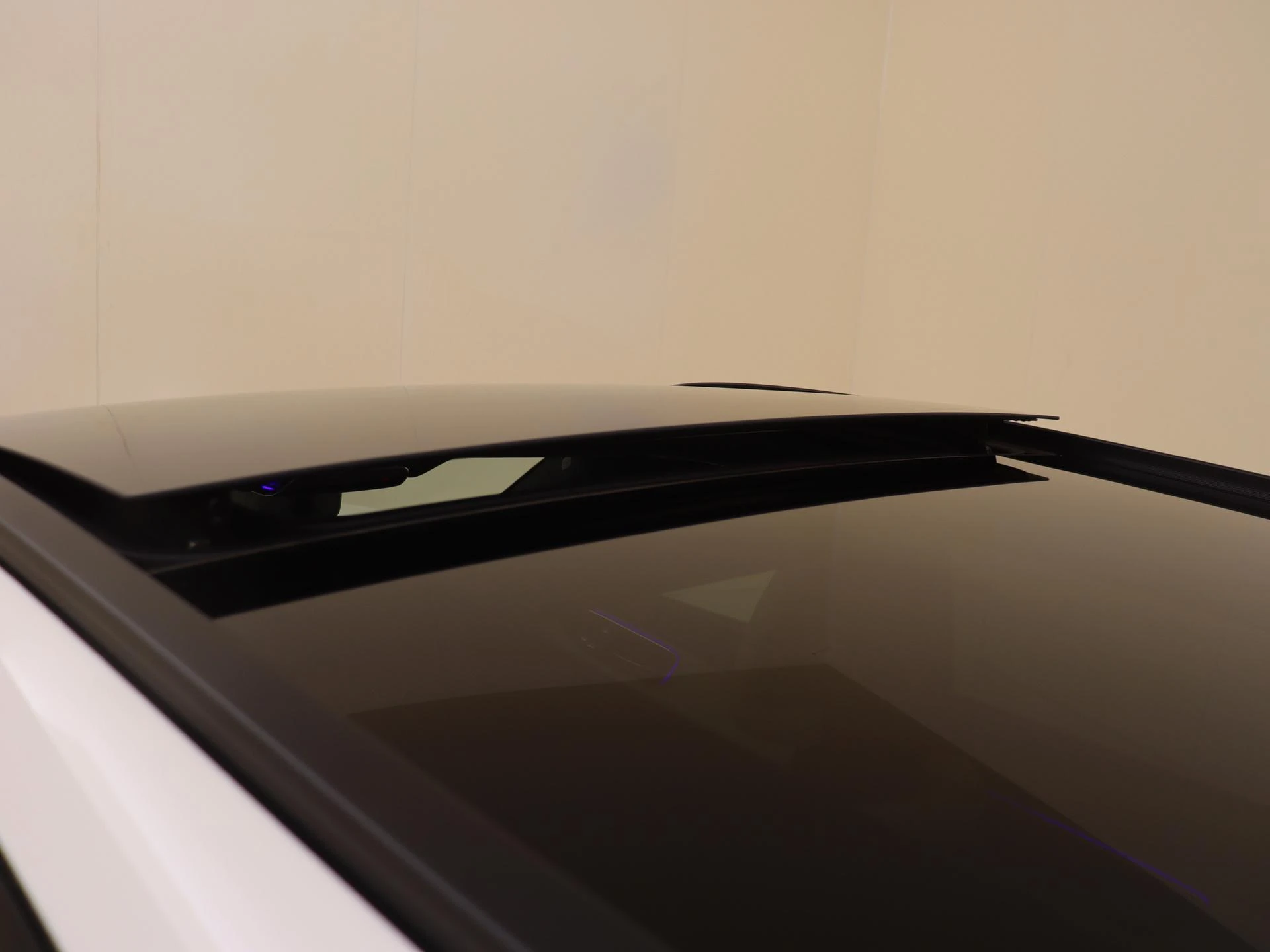 Mercedes-Benz-C-Klasse-image-27