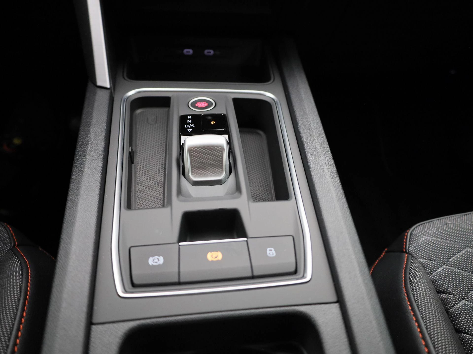 SEAT Leon Sportstourer 1.5 TSI e-Hybrid FR Business