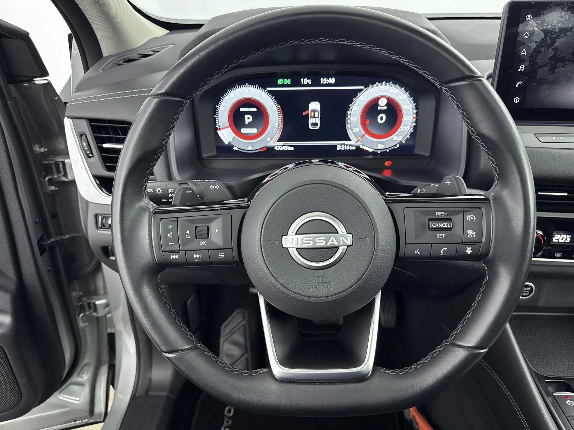 Nissan-QASHQAI-image-28