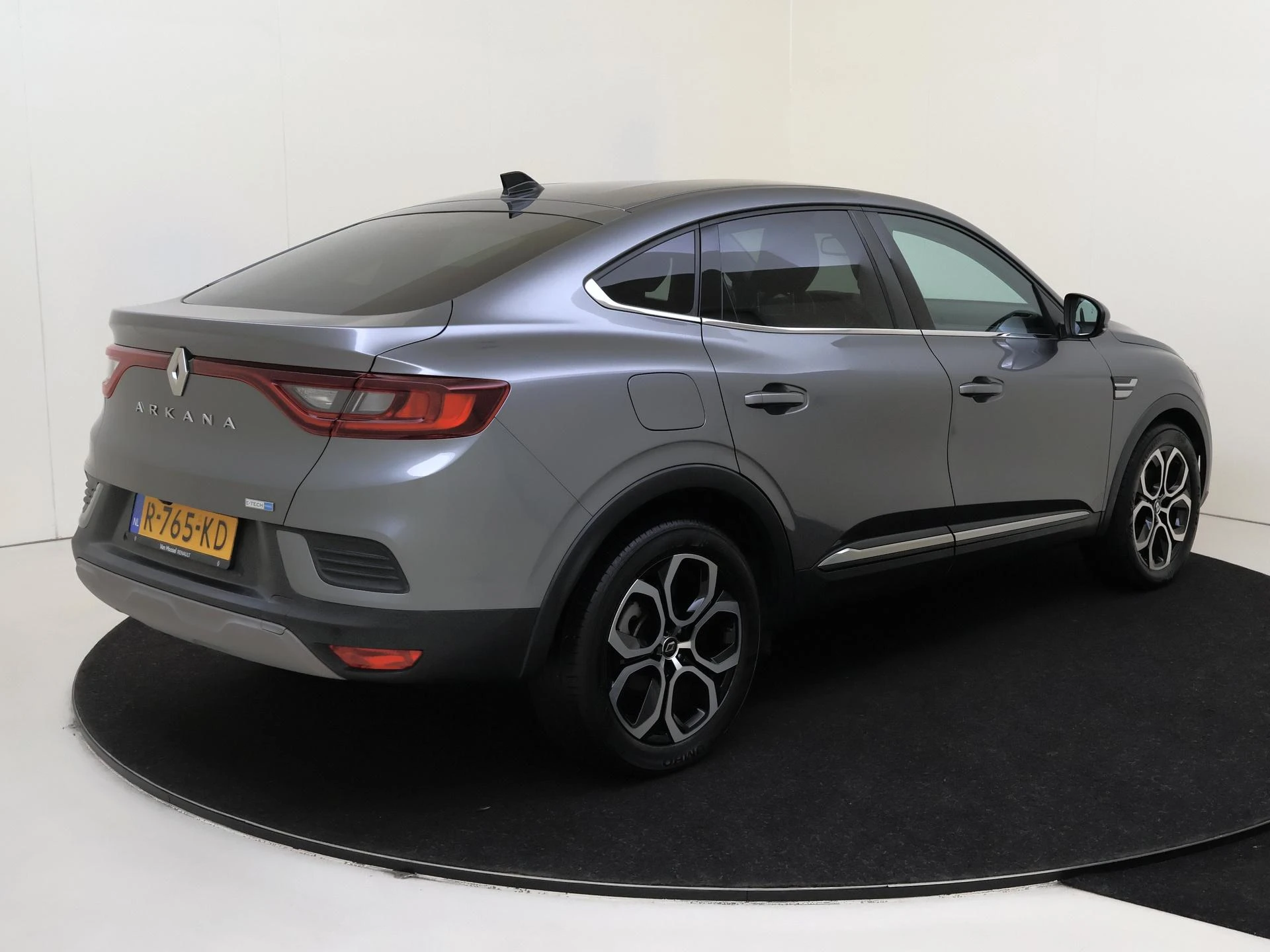 Renault-Arkana-image-3