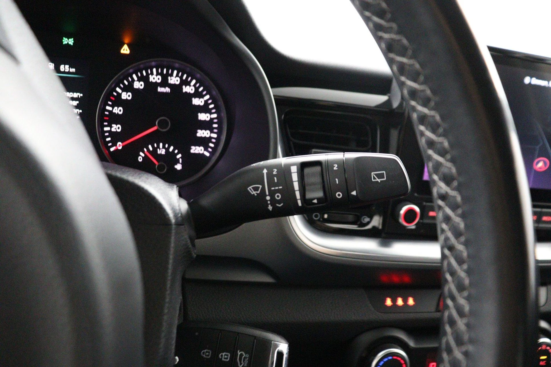Kia Stonic 1.0 T-GDi MHEV DynamicLine |