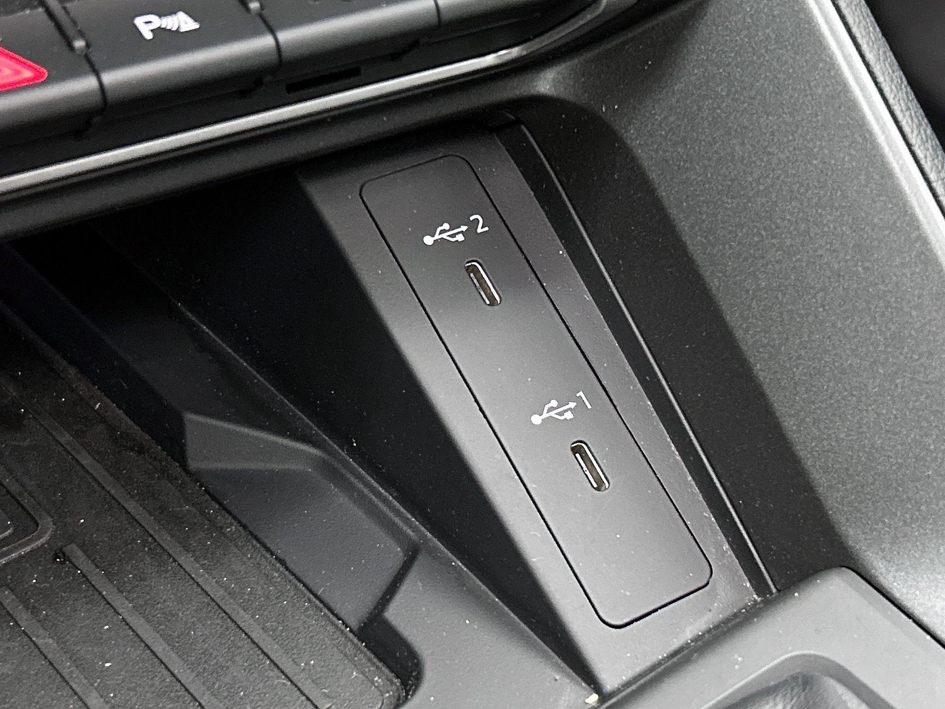 Audi-Q3-image-35