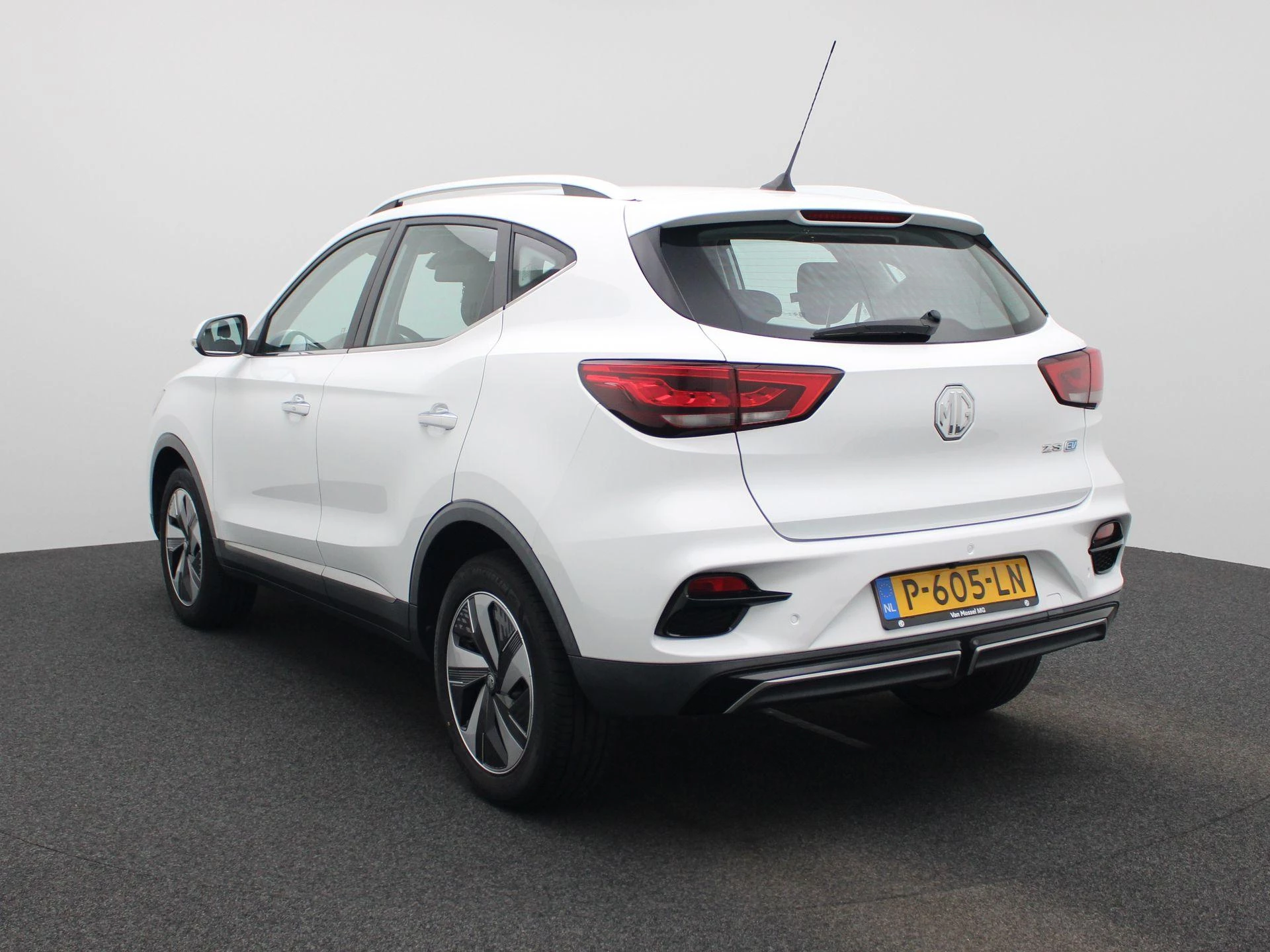 MG ZS EV
