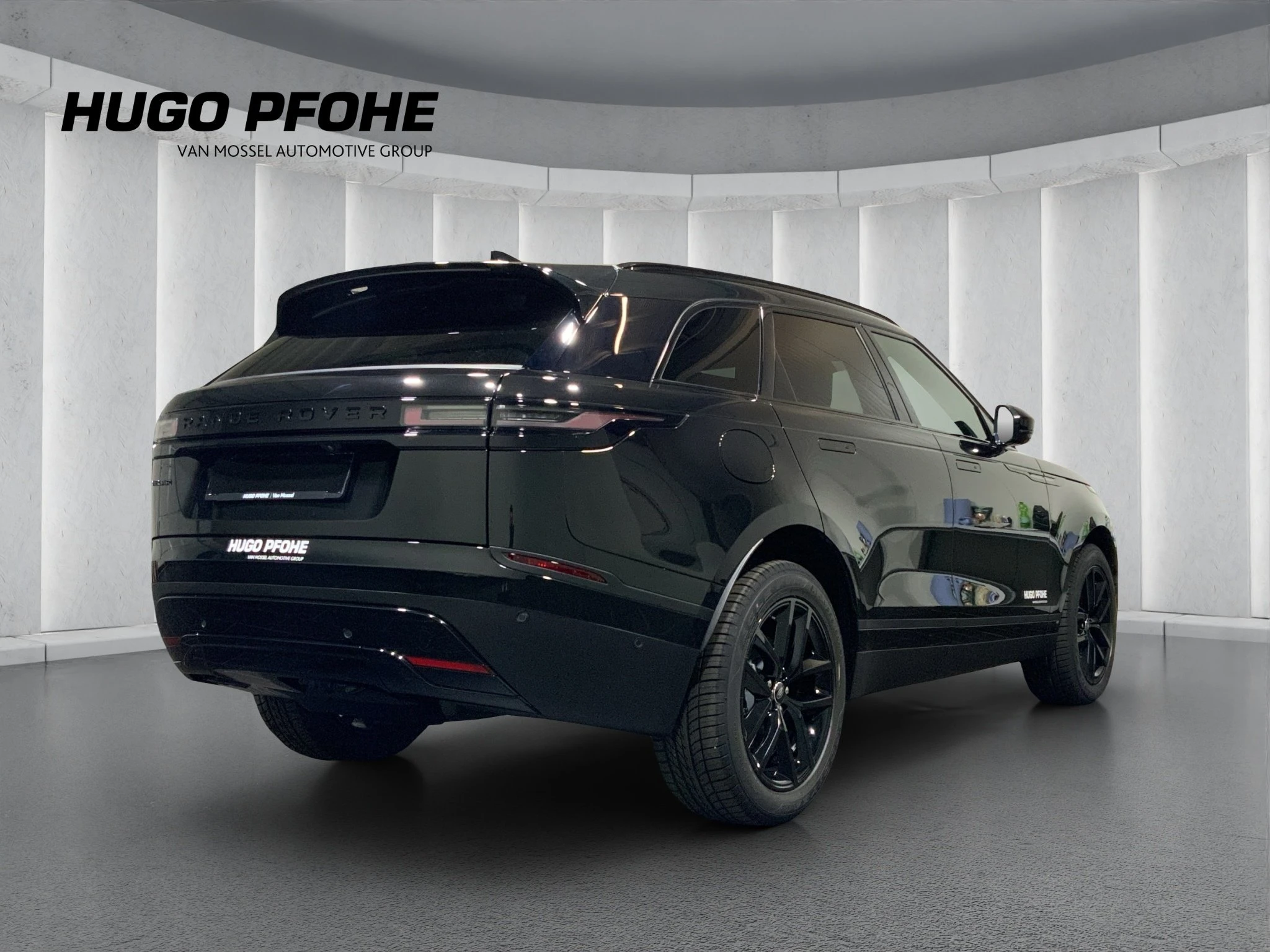 Land Rover Range Rover Velar S 2.0 D200 AWD Geländewagen. 150 kW. 5-türig