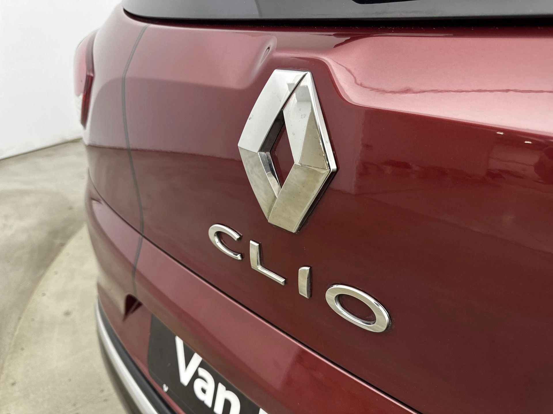 Renault-Clio-image-15