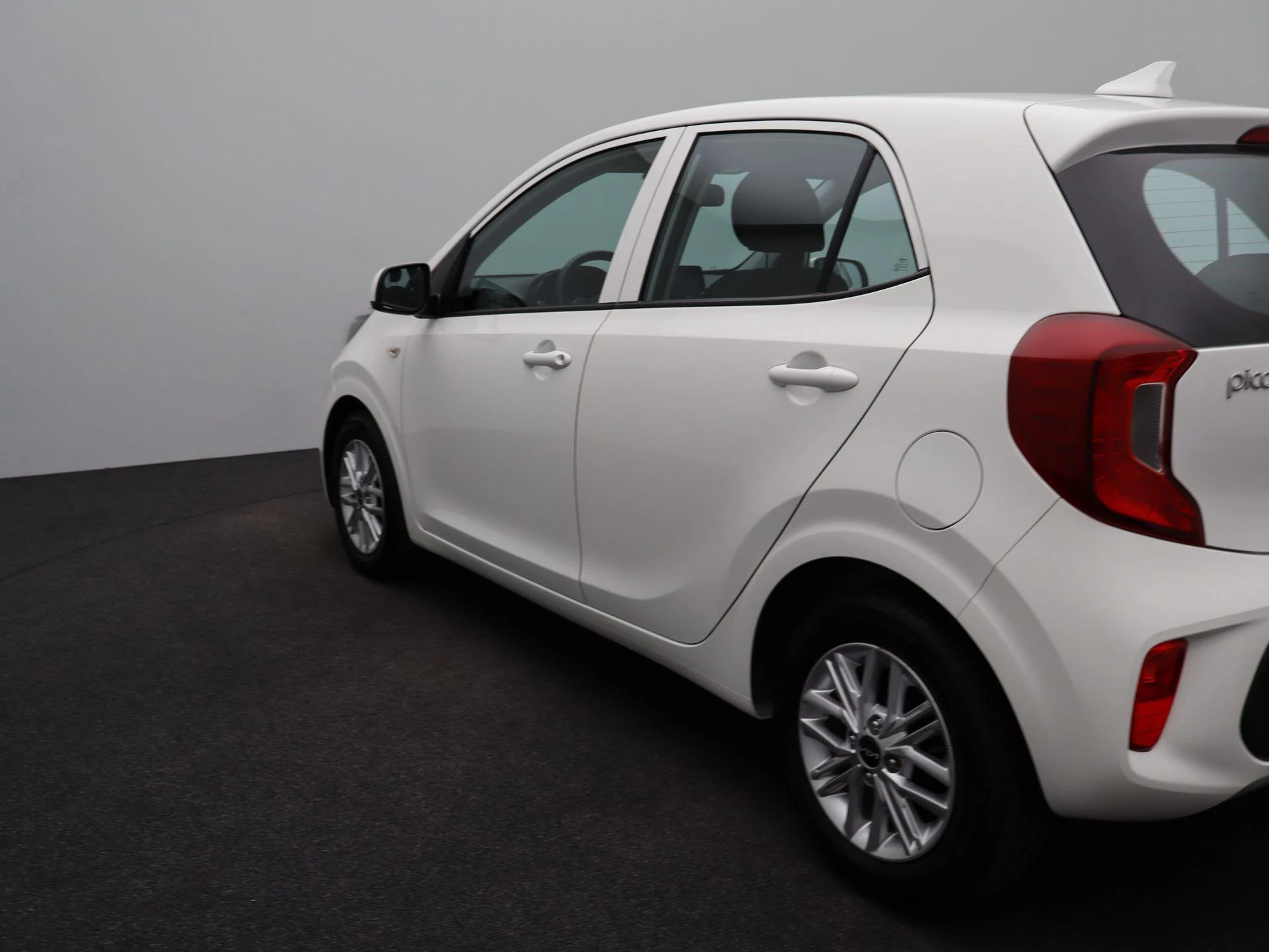 Kia-Picanto-image-32