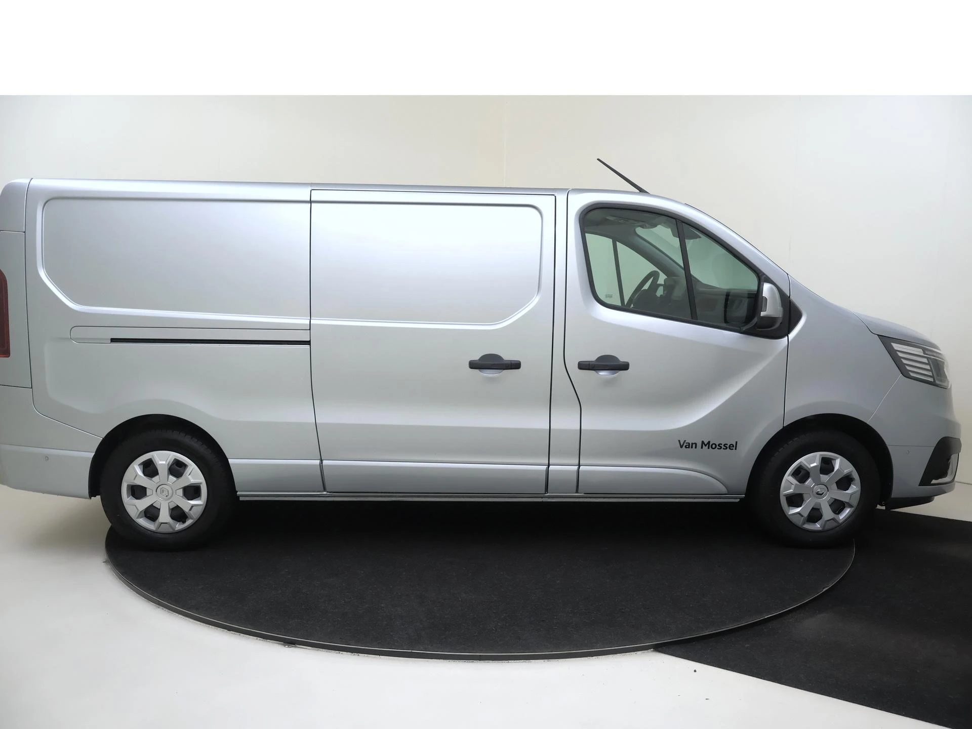 Renault-Trafic-image-8