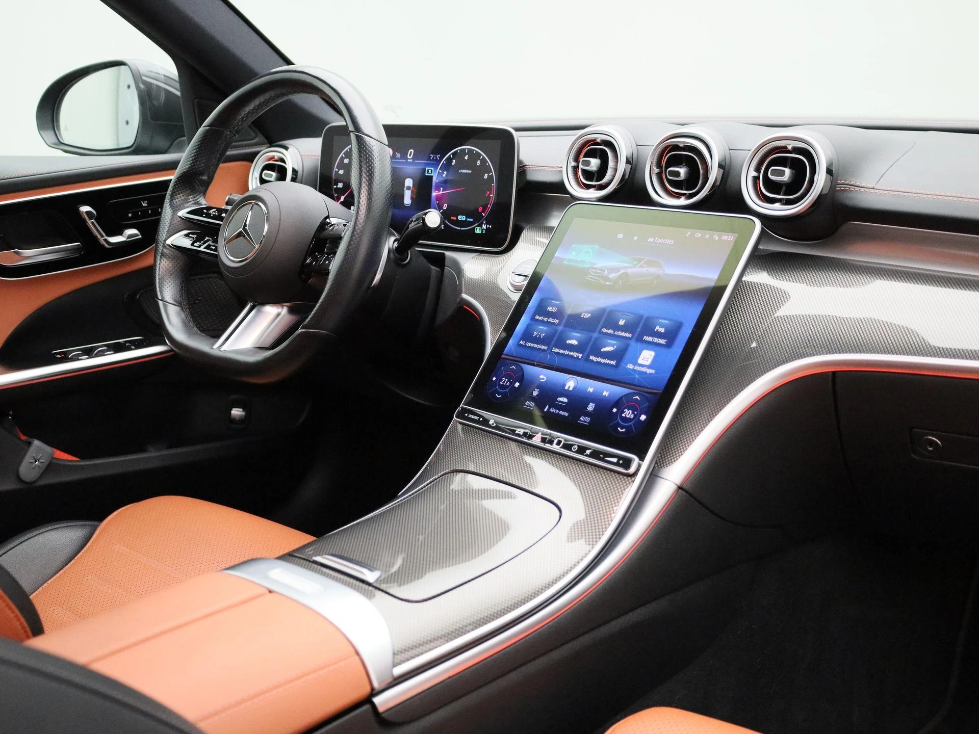 Mercedes-Benz-C-Klasse-image-41