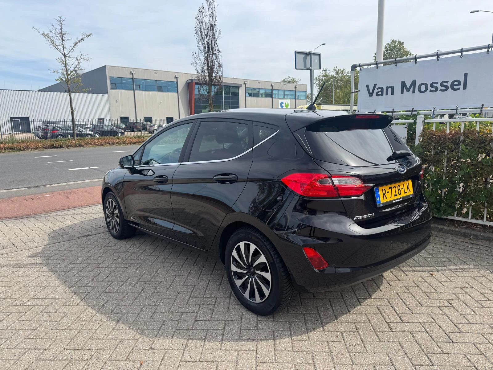 Ford-Fiesta-image-4