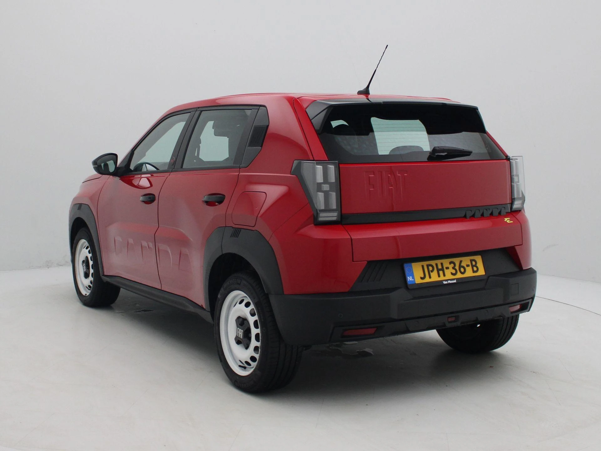 Fiat-Grande Panda-image-1