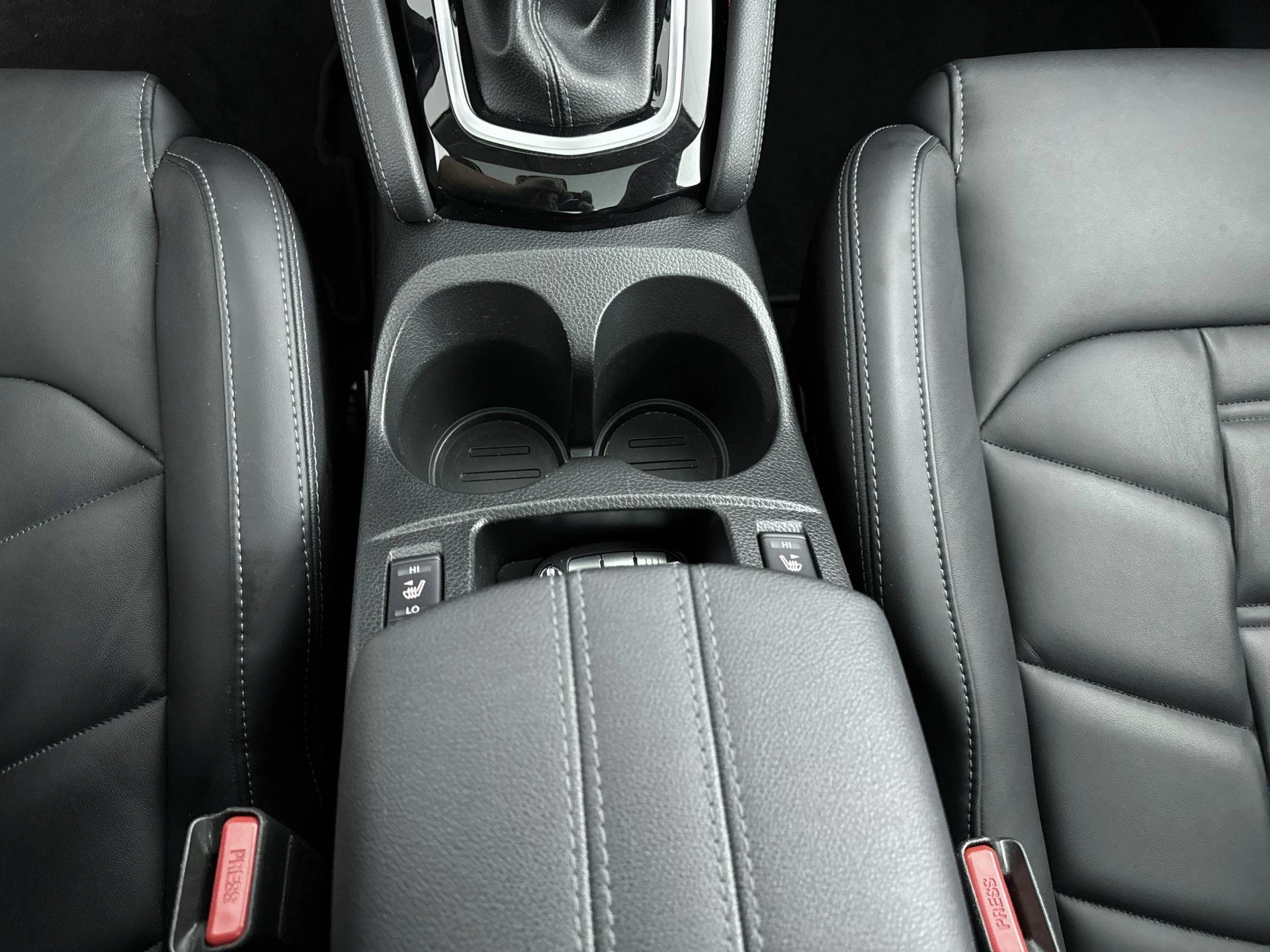 Nissan-QASHQAI-image-11