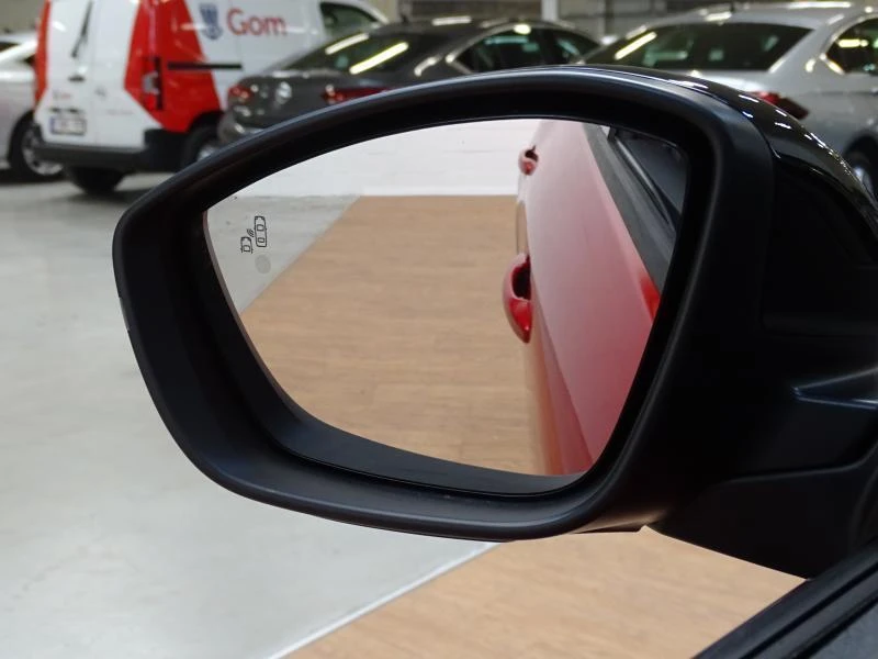 Opel-Grandland-image-13