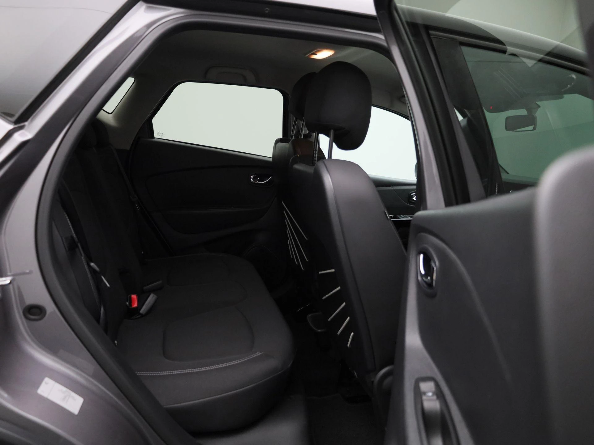 Renault-Captur-image-30