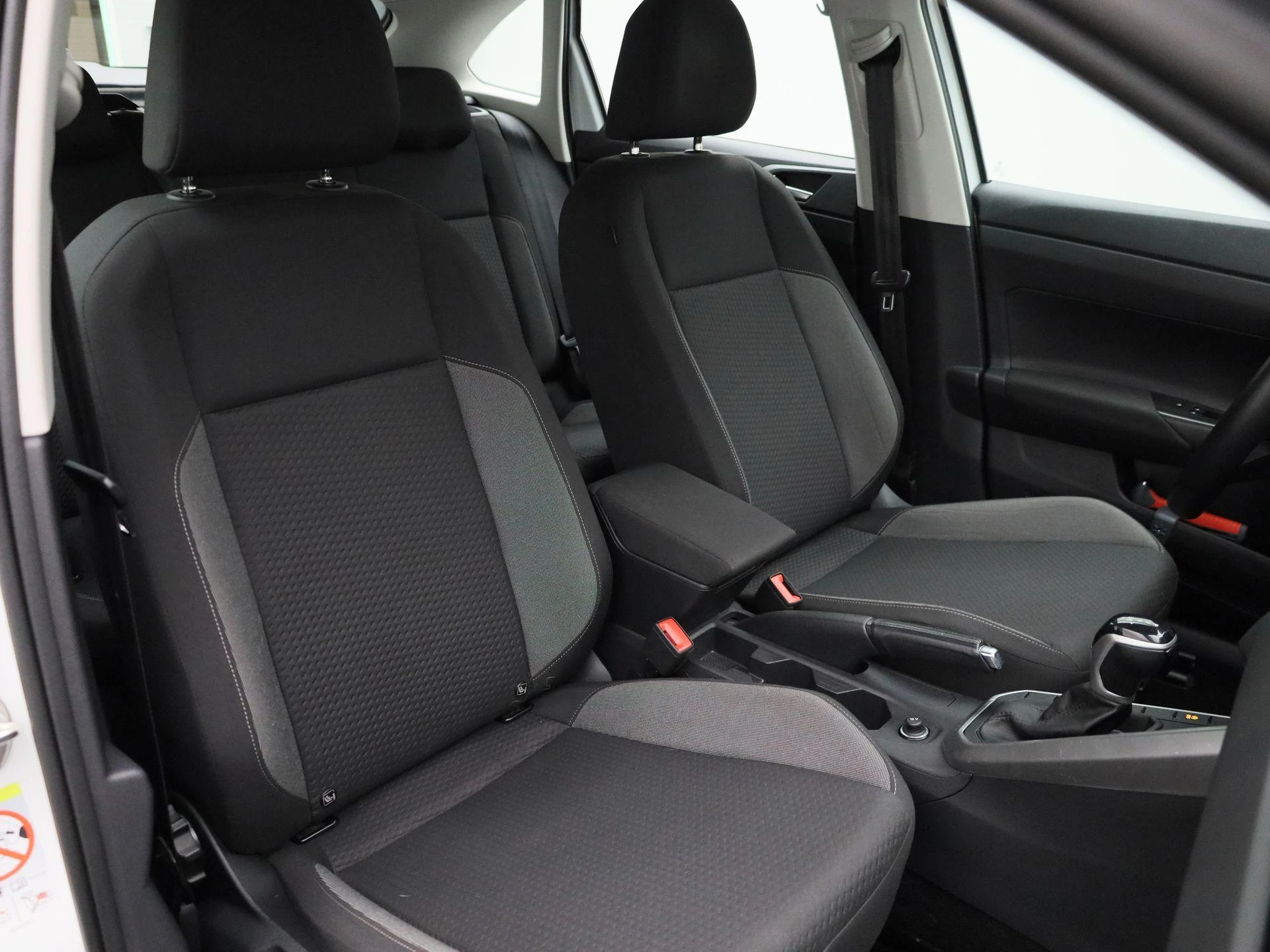 Volkswagen-Taigo-image-34
