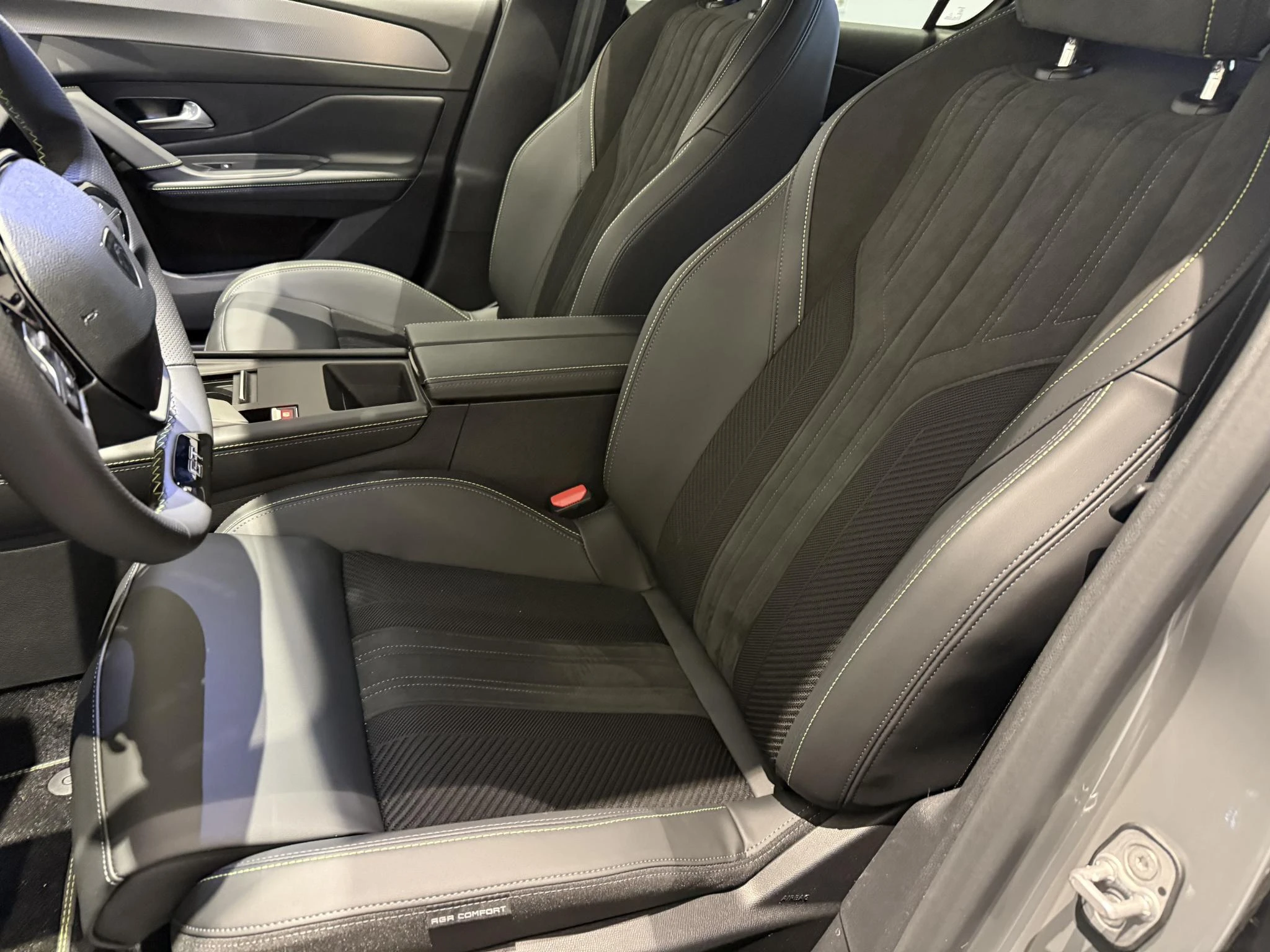 Peugeot-308-image-8