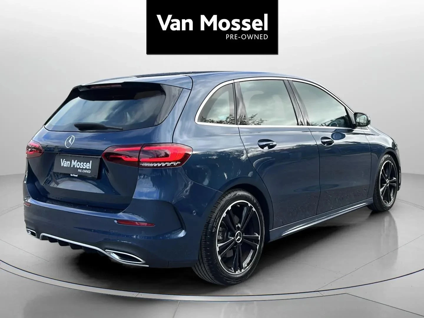 Mercedes-Benz-B-Klasse-image-4