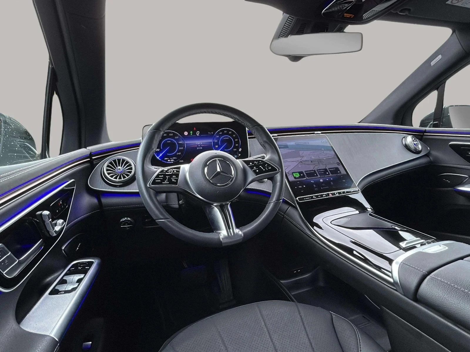 Mercedes-Benz-EQE-image-13