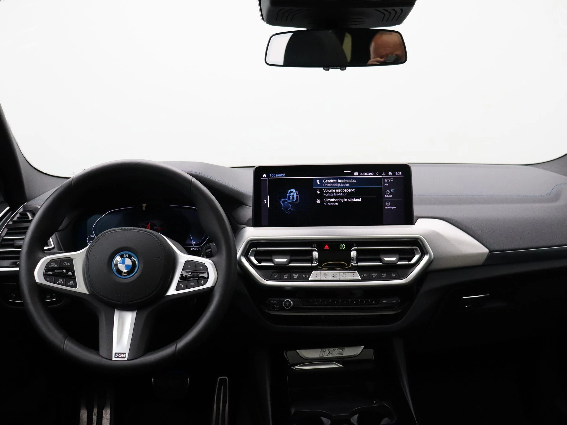 BMW-iX3-image-21