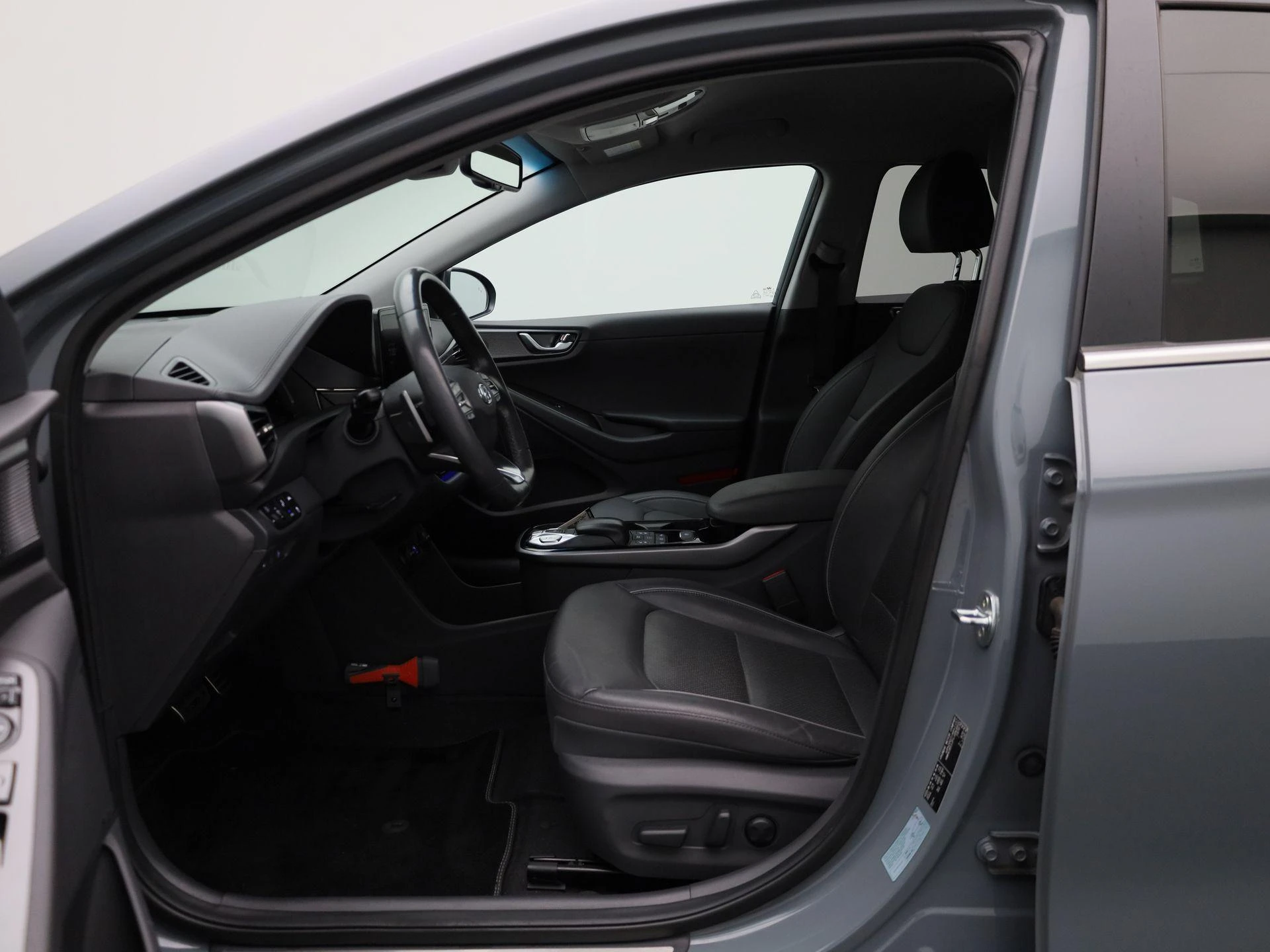 Hyundai-IONIQ-image-7