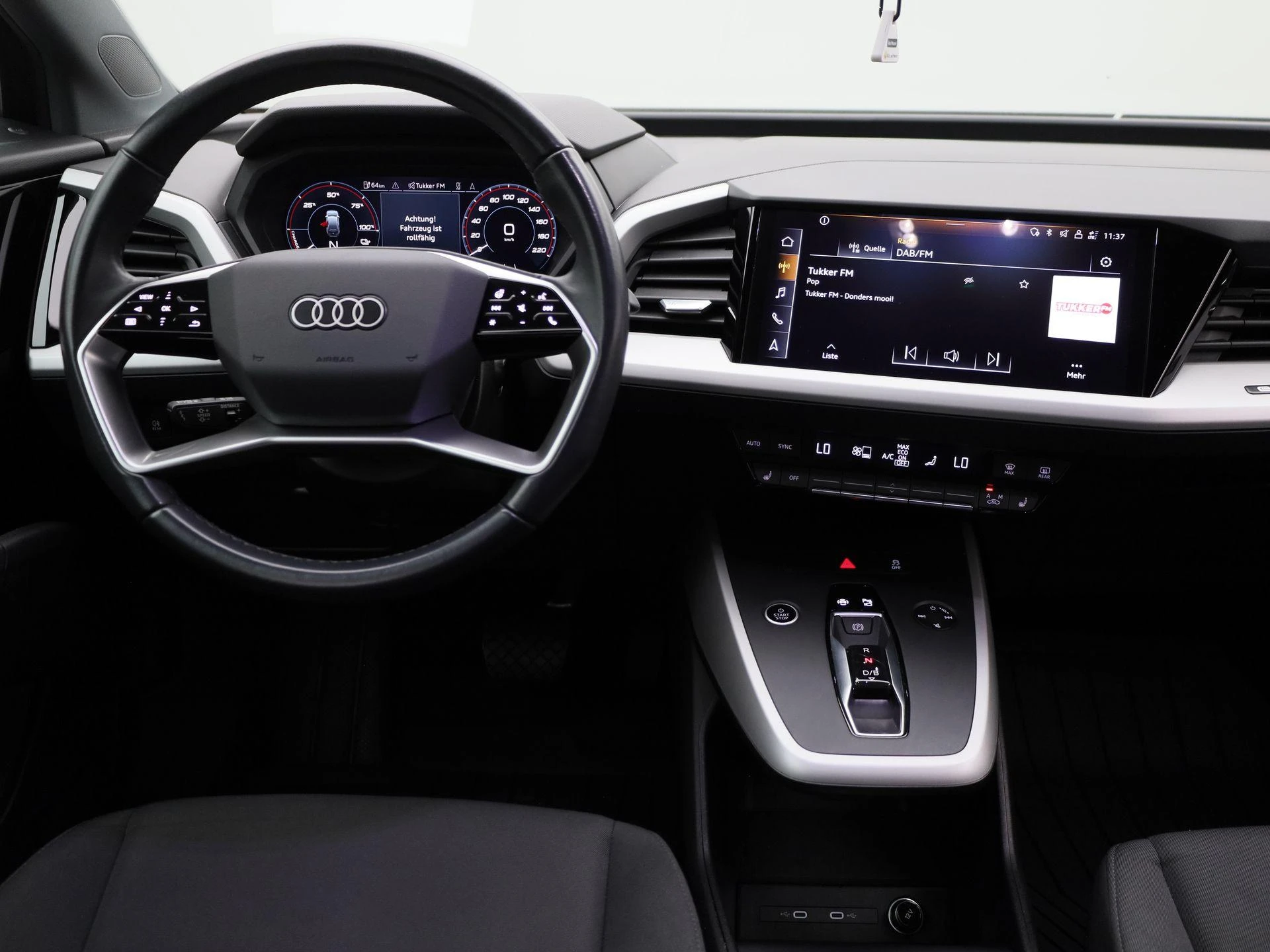 Audi-Q4 e-tron-image-6
