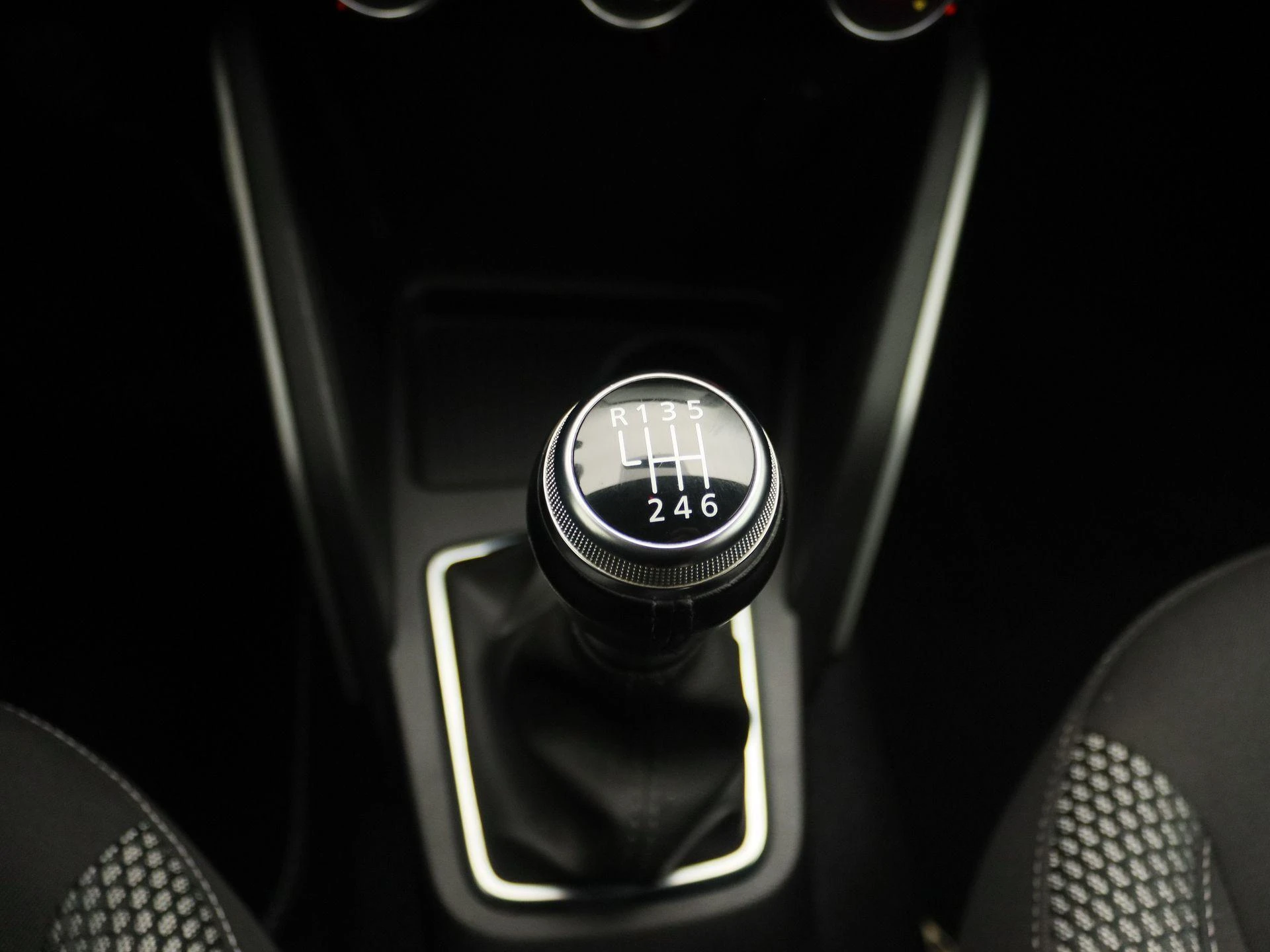 Dacia-Duster-image-10
