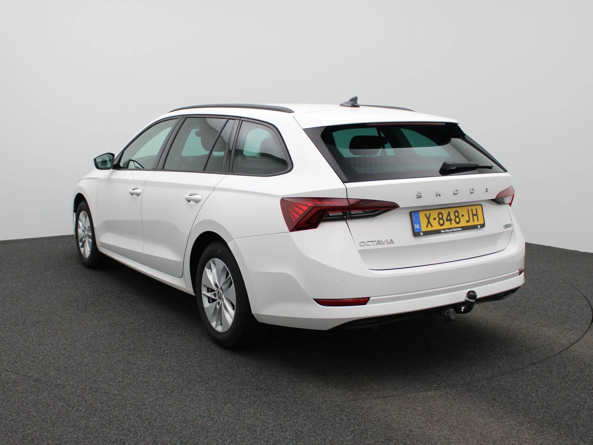 Škoda-Octavia-image-1