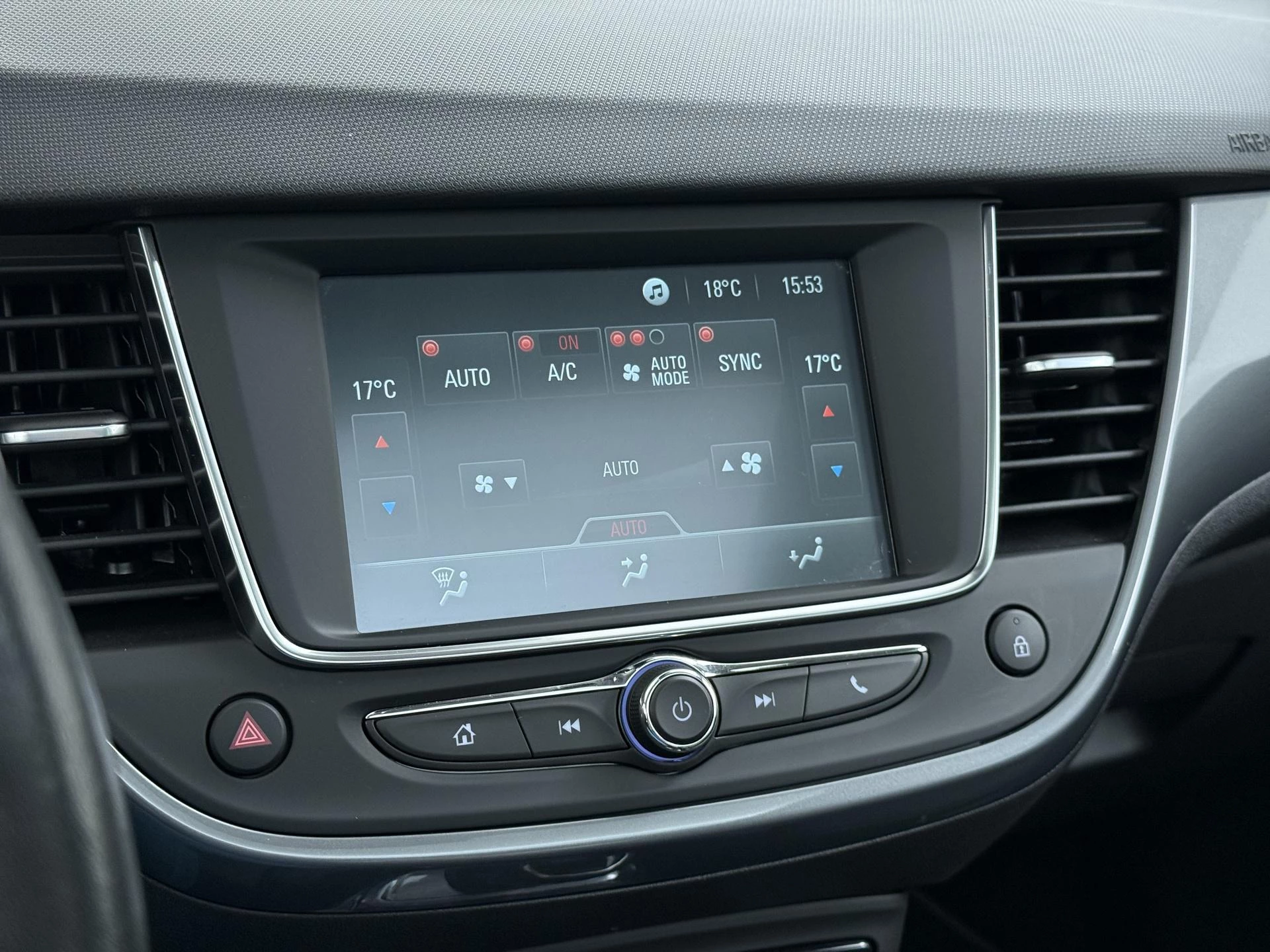 Opel-Crossland-image-23