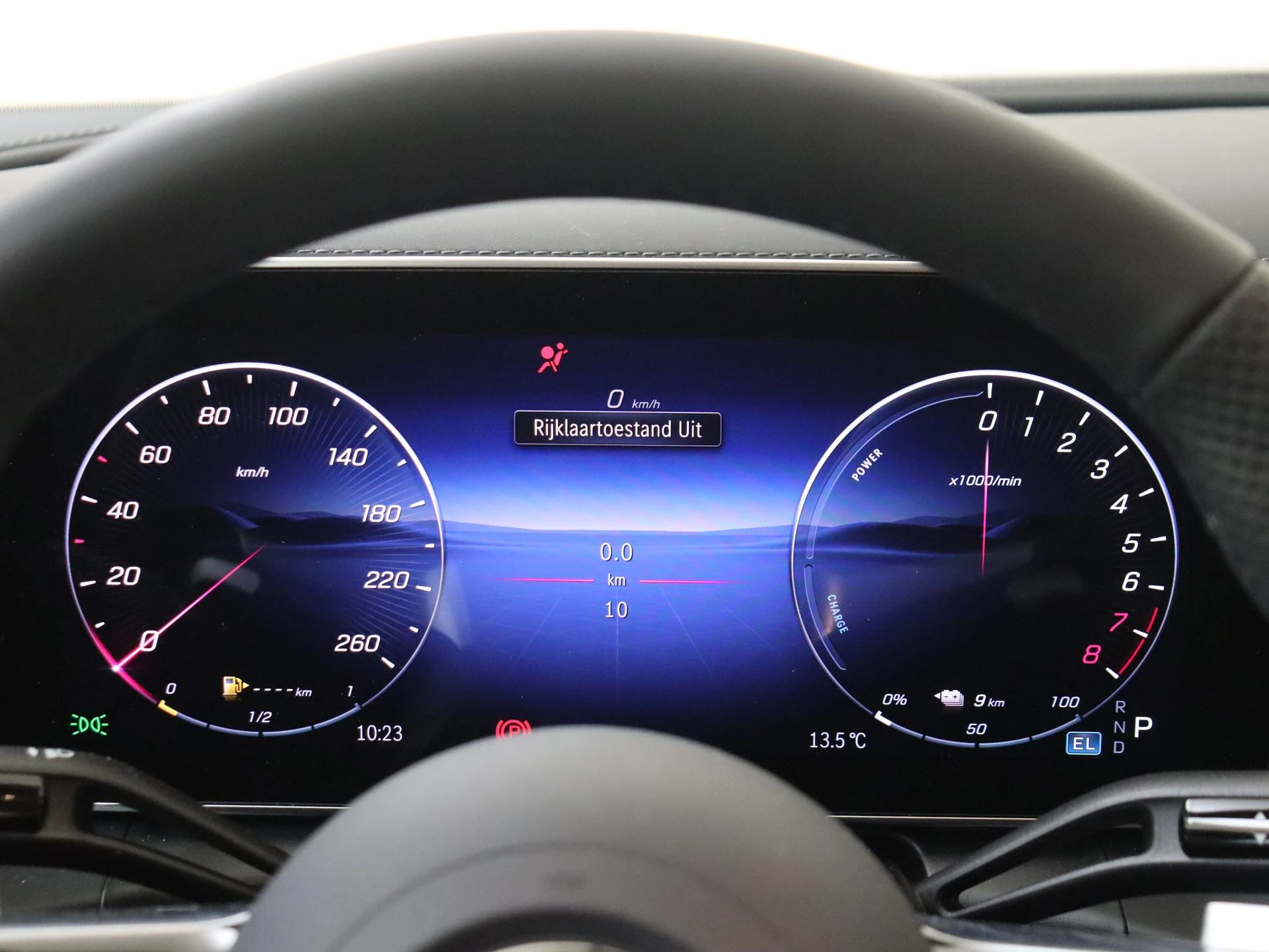 Mercedes-Benz-GLC-image-11