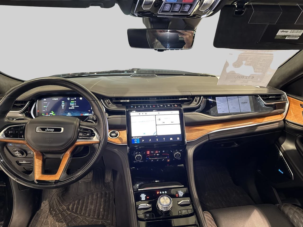 Jeep-Grand Cherokee-image-12