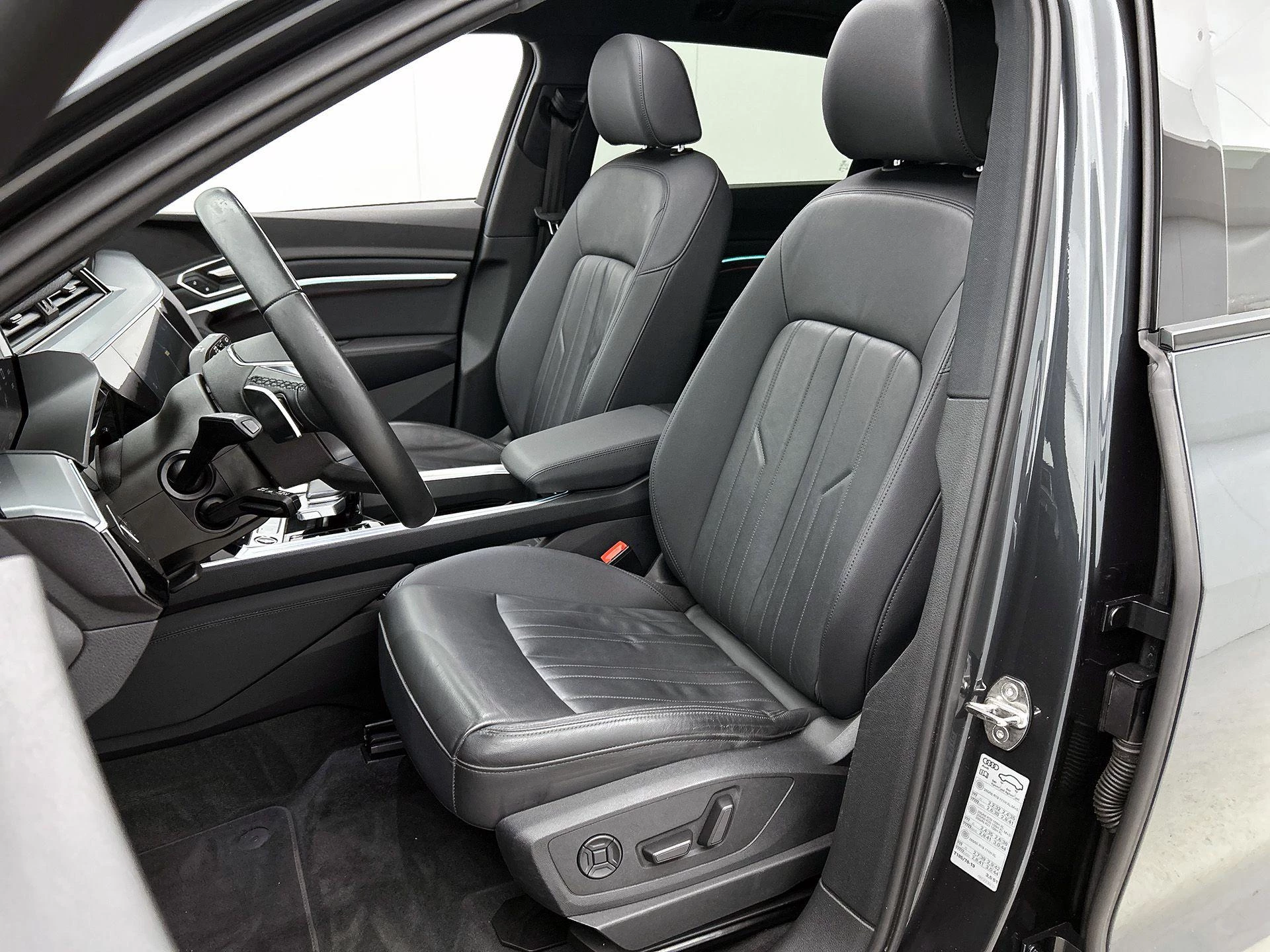 Audi-e-tron-image-10