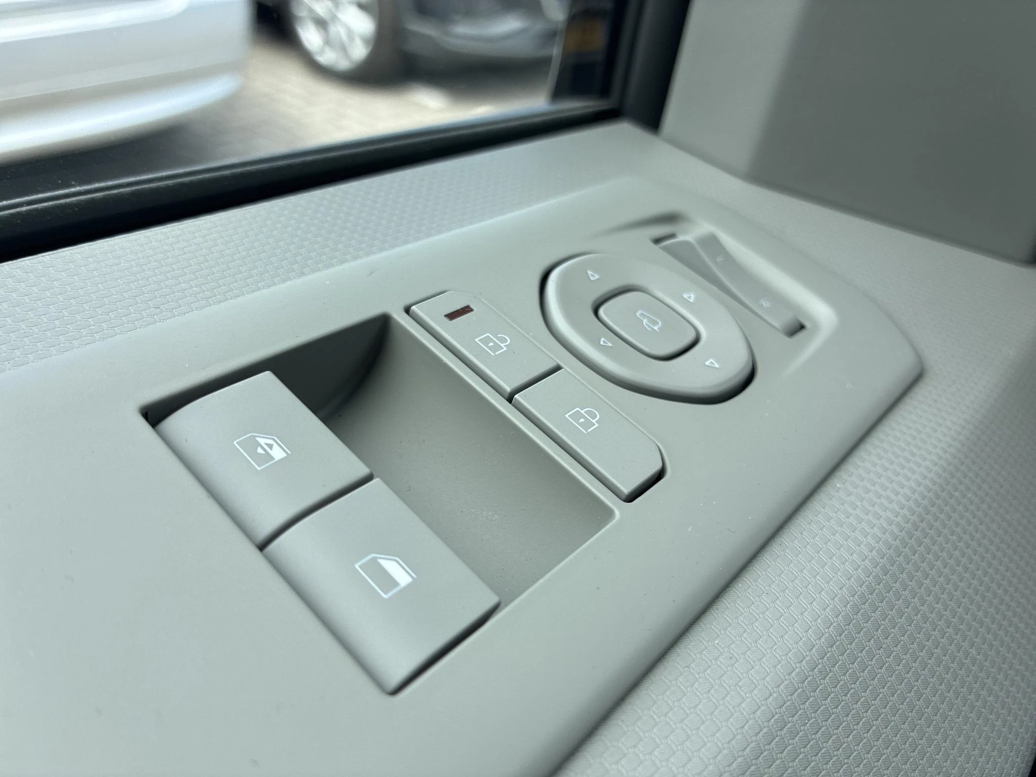 Kia-PV5-image-17