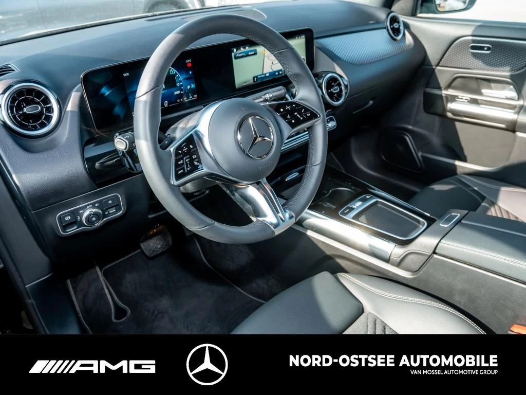 Mercedes-Benz GLA 200 d PROGRESSIVE AHK LED KAMERA DISTRO NAV Progressive
