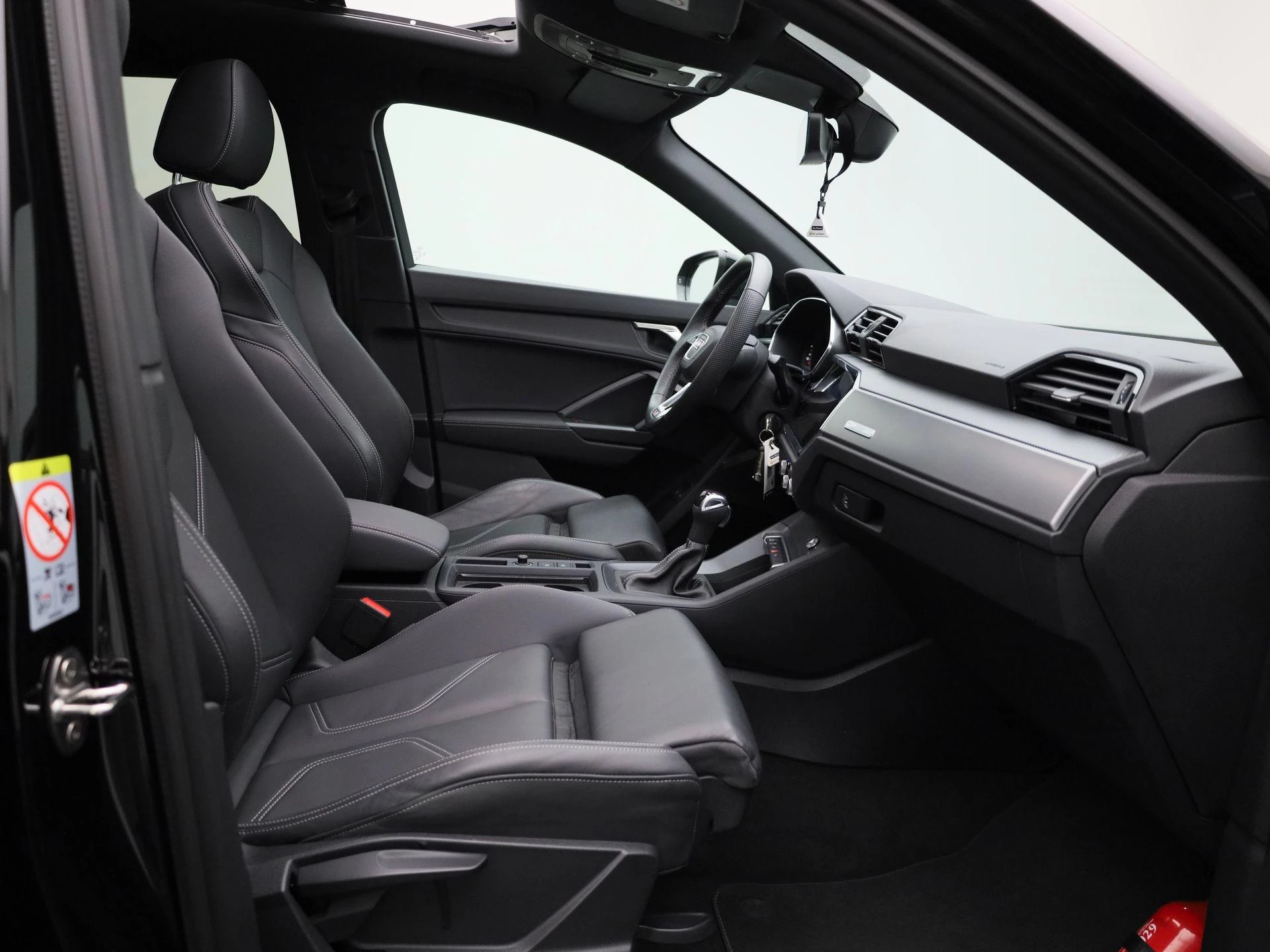 Audi-Q3-image-36