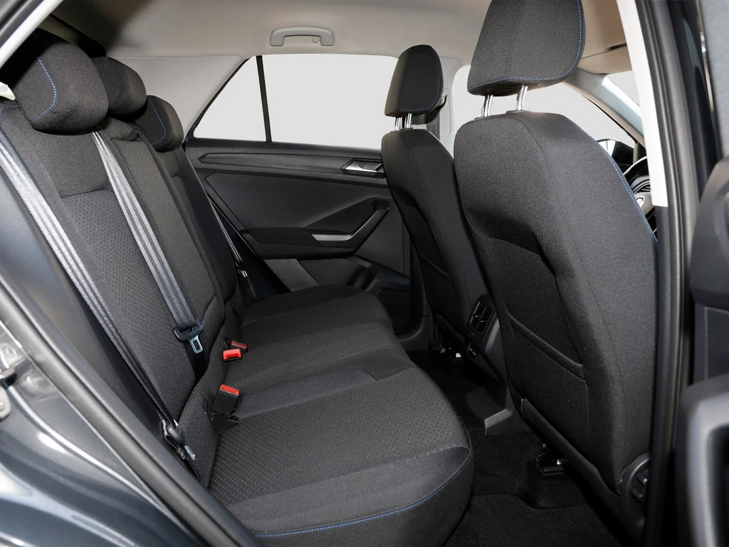 Volkswagen-T-Roc-image-9
