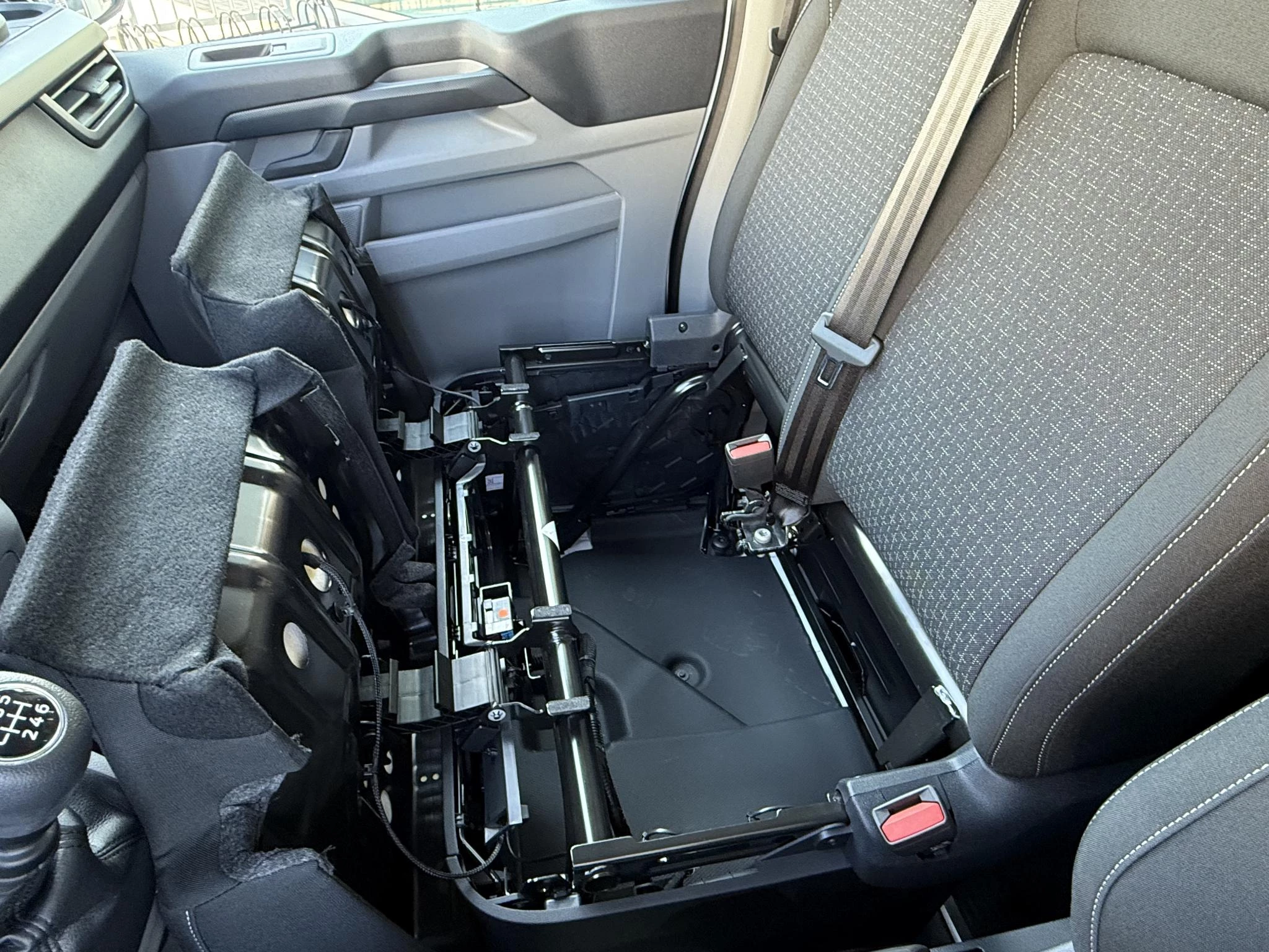 Ford-Transit Custom-image-22