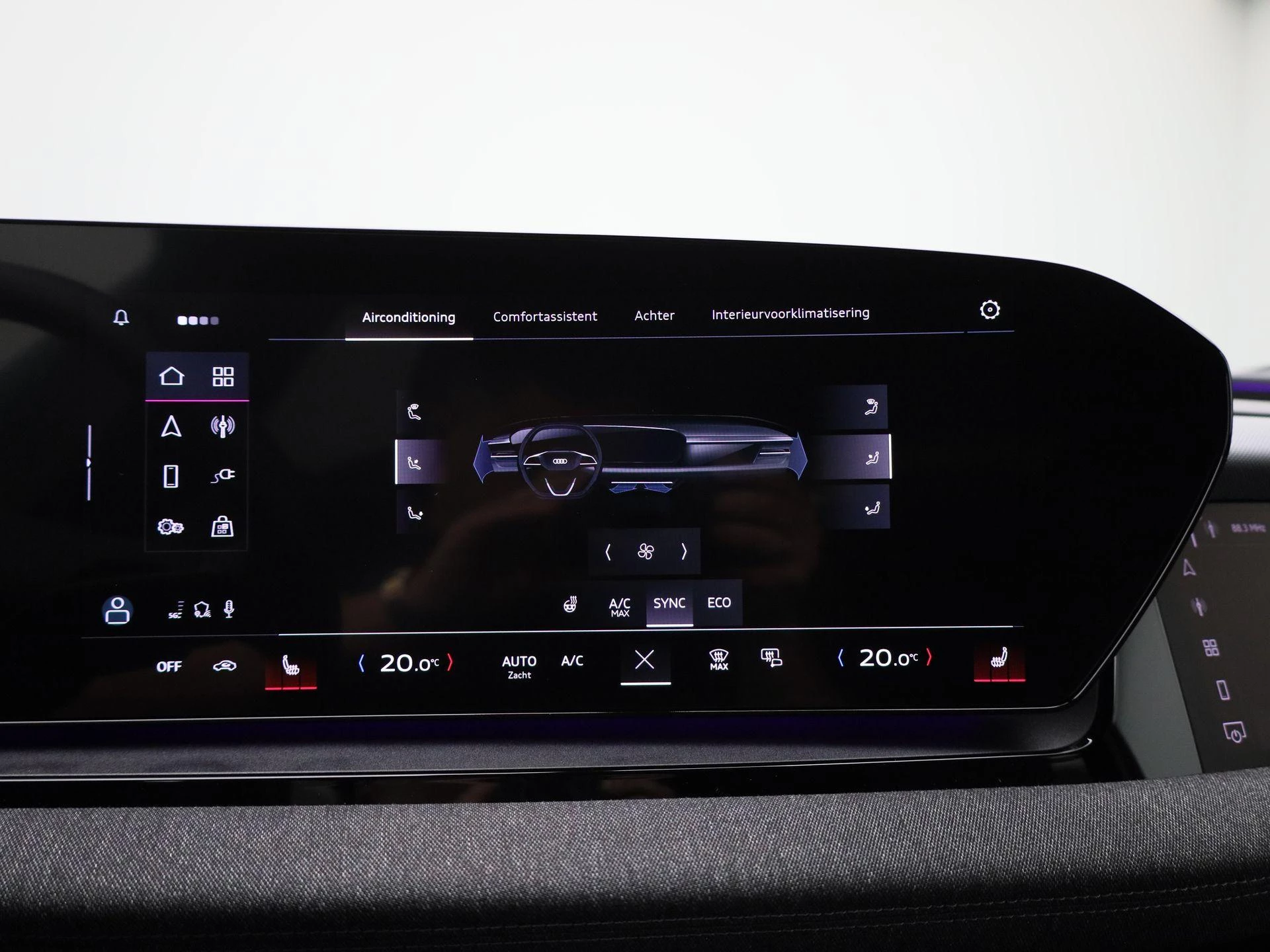Audi-Q6 e-tron-image-20