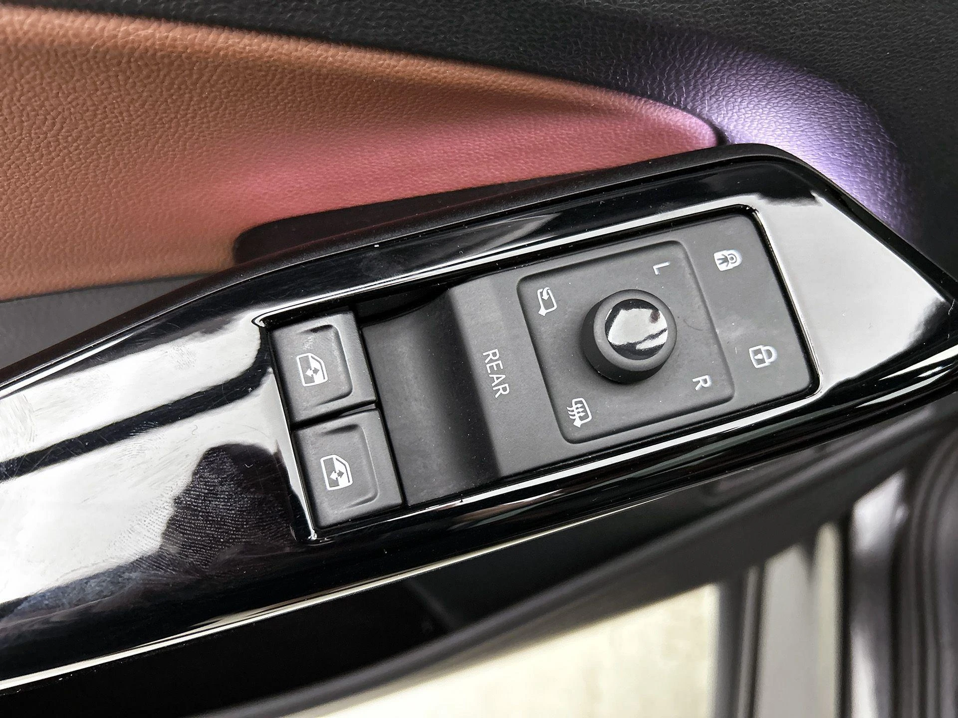 Volkswagen-ID.4-image-44