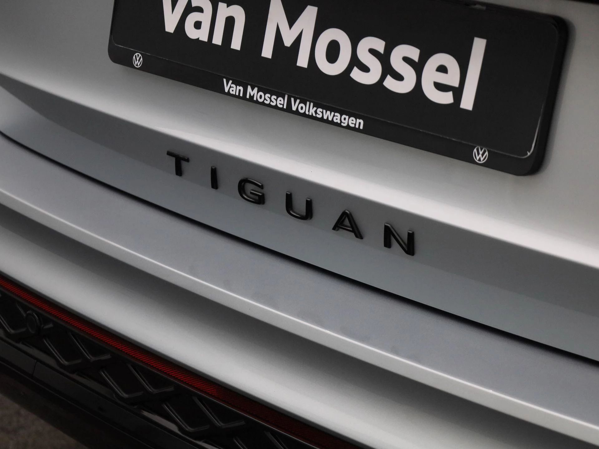 Volkswagen-Tiguan-image-48