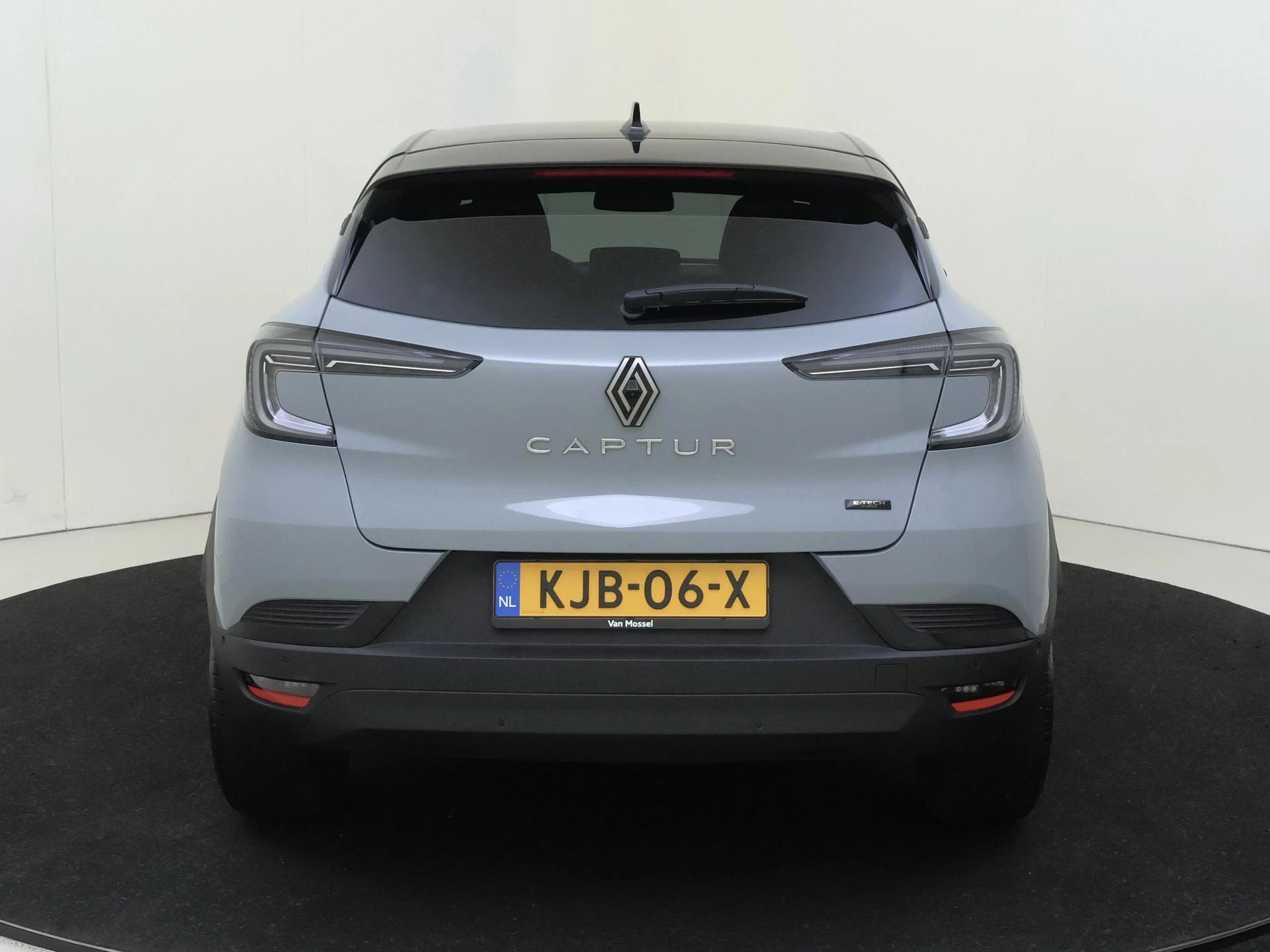Renault Captur 1.8 E-Tech full hybrid 160 techno